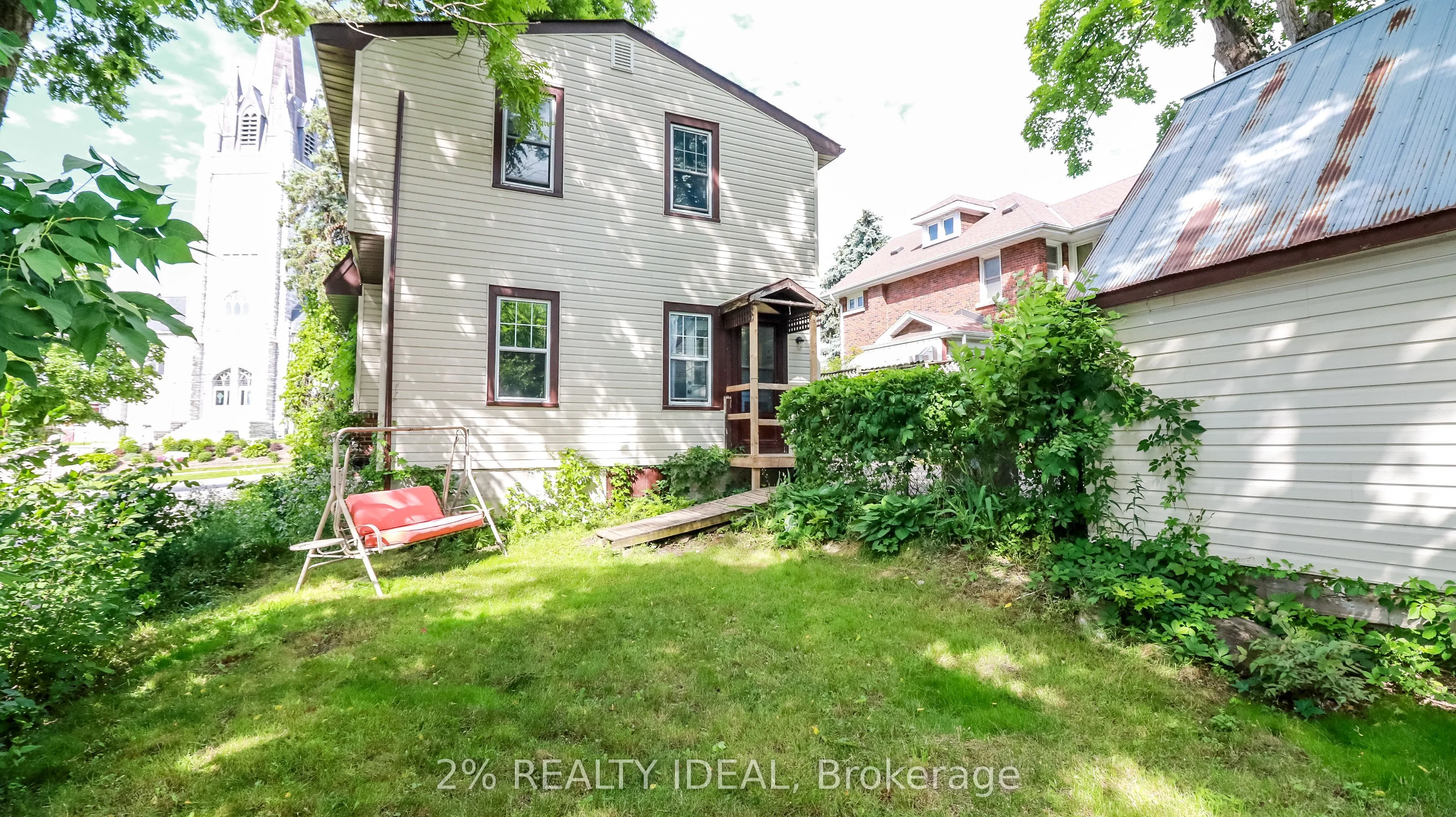 102 West Street N