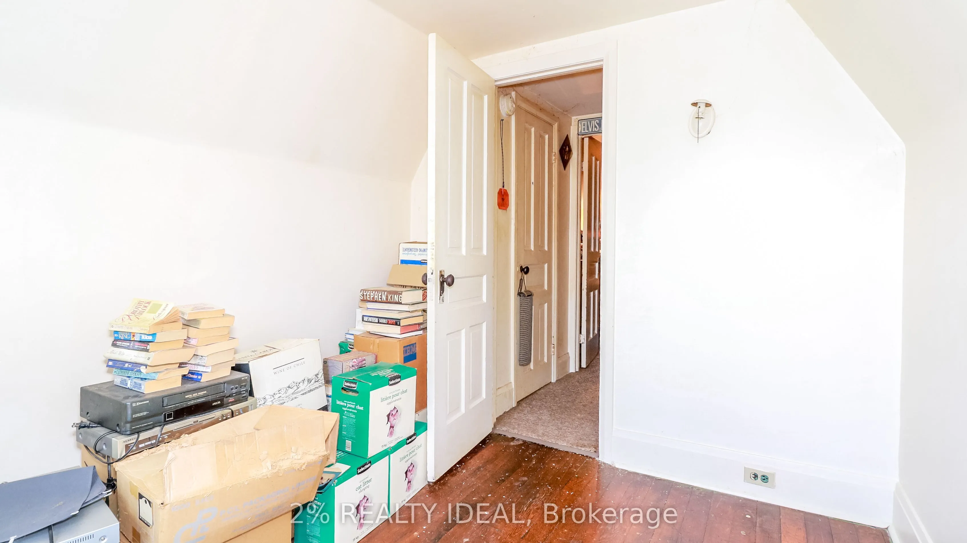 102 West Street N