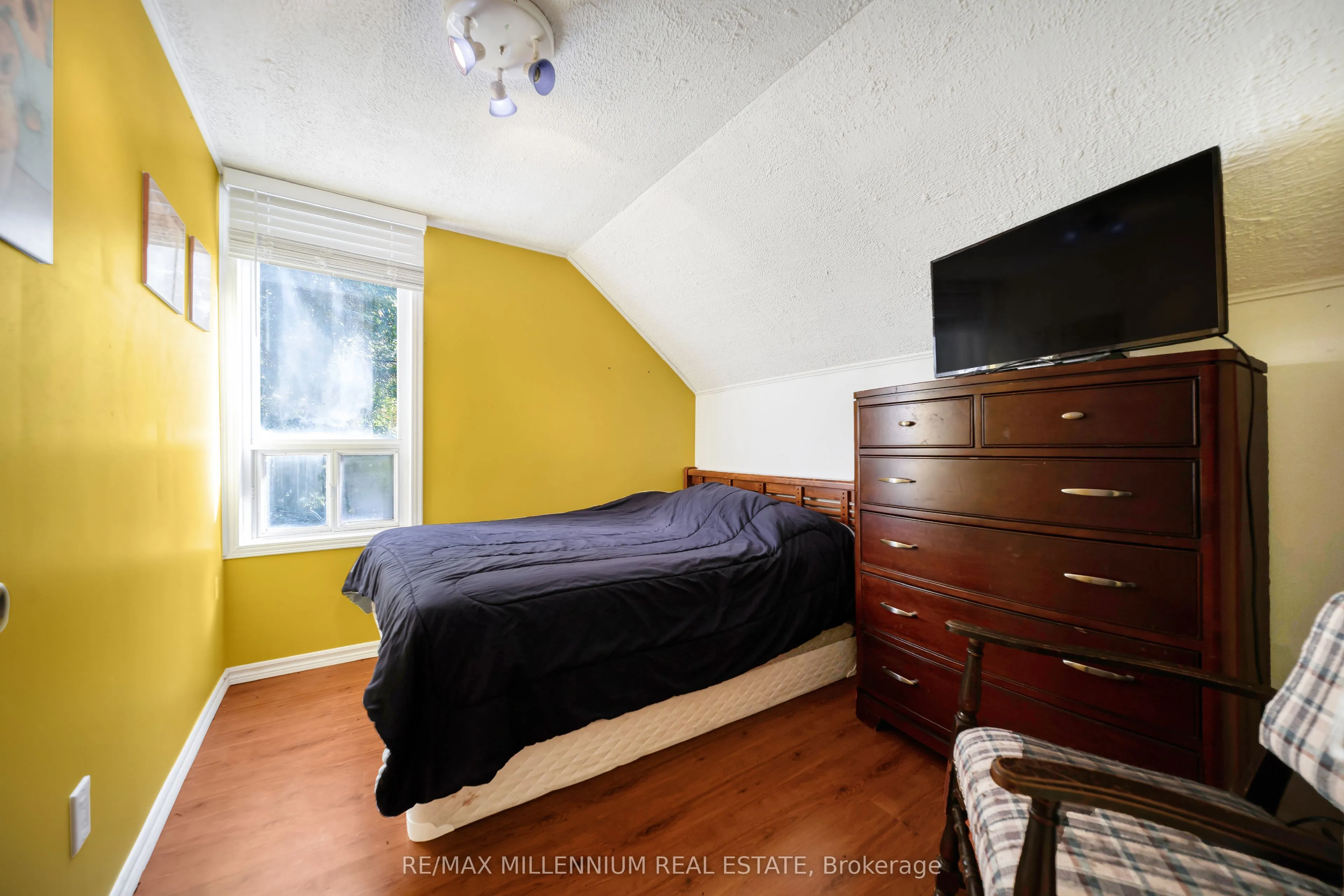 173 Barrie Road