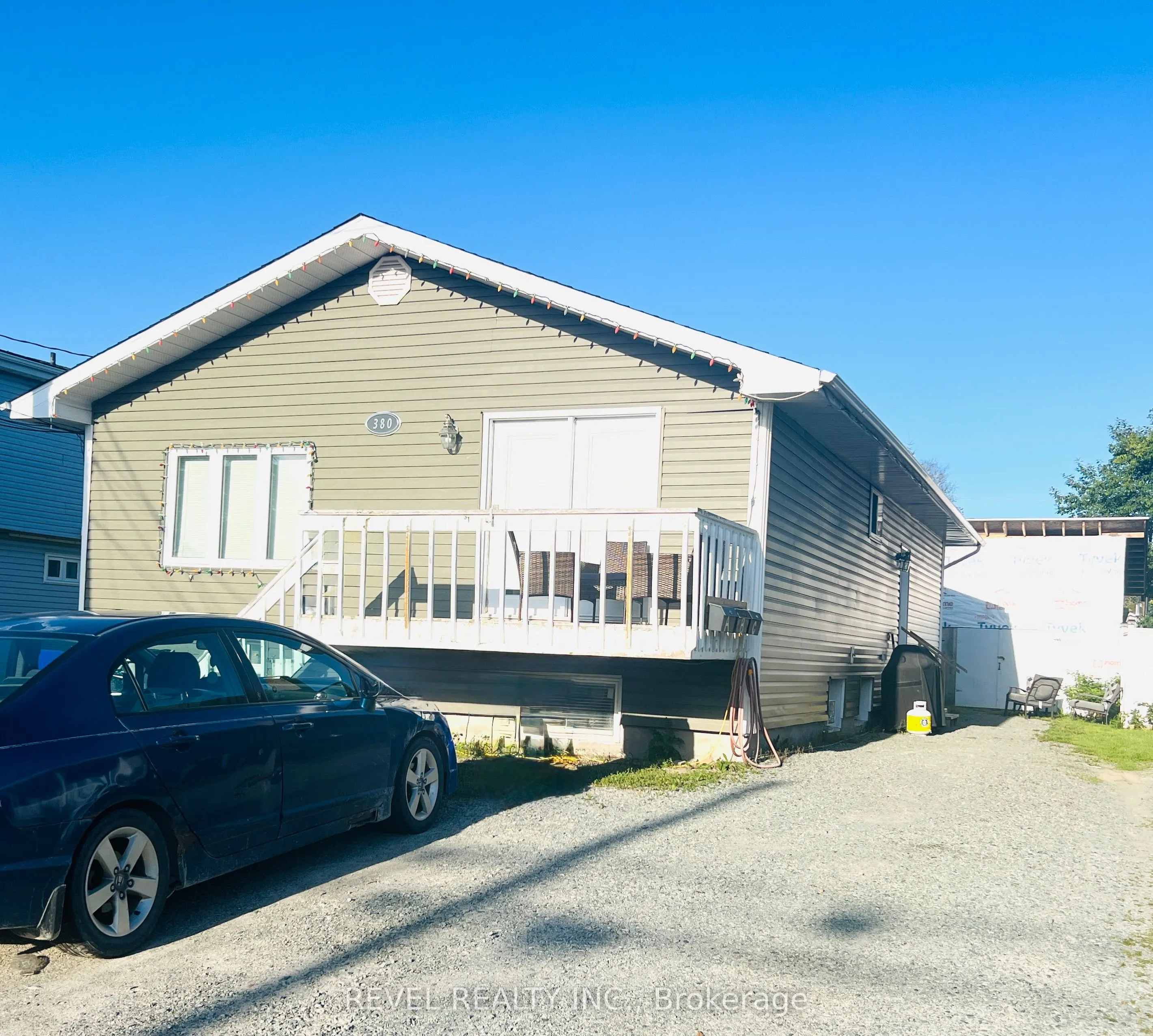 380 Norman Street