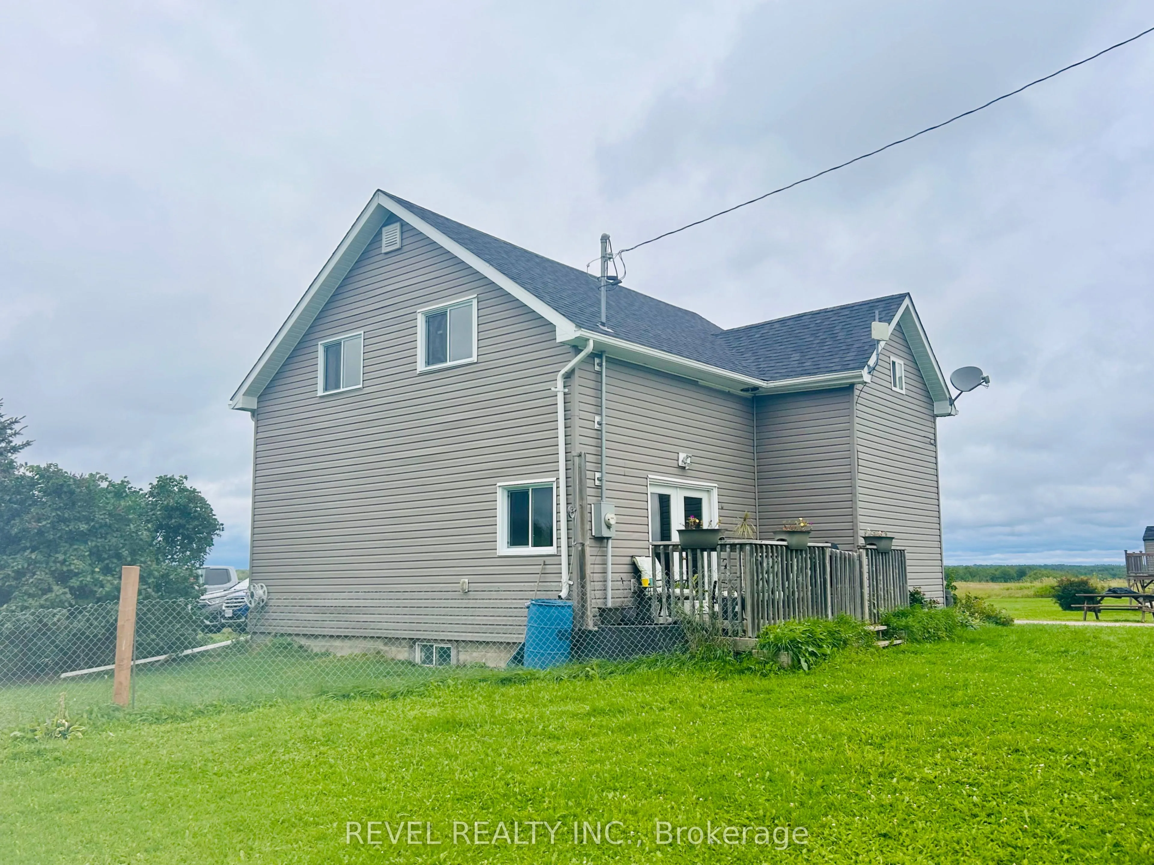 1105 4 & 5 Glackmeyer Concession