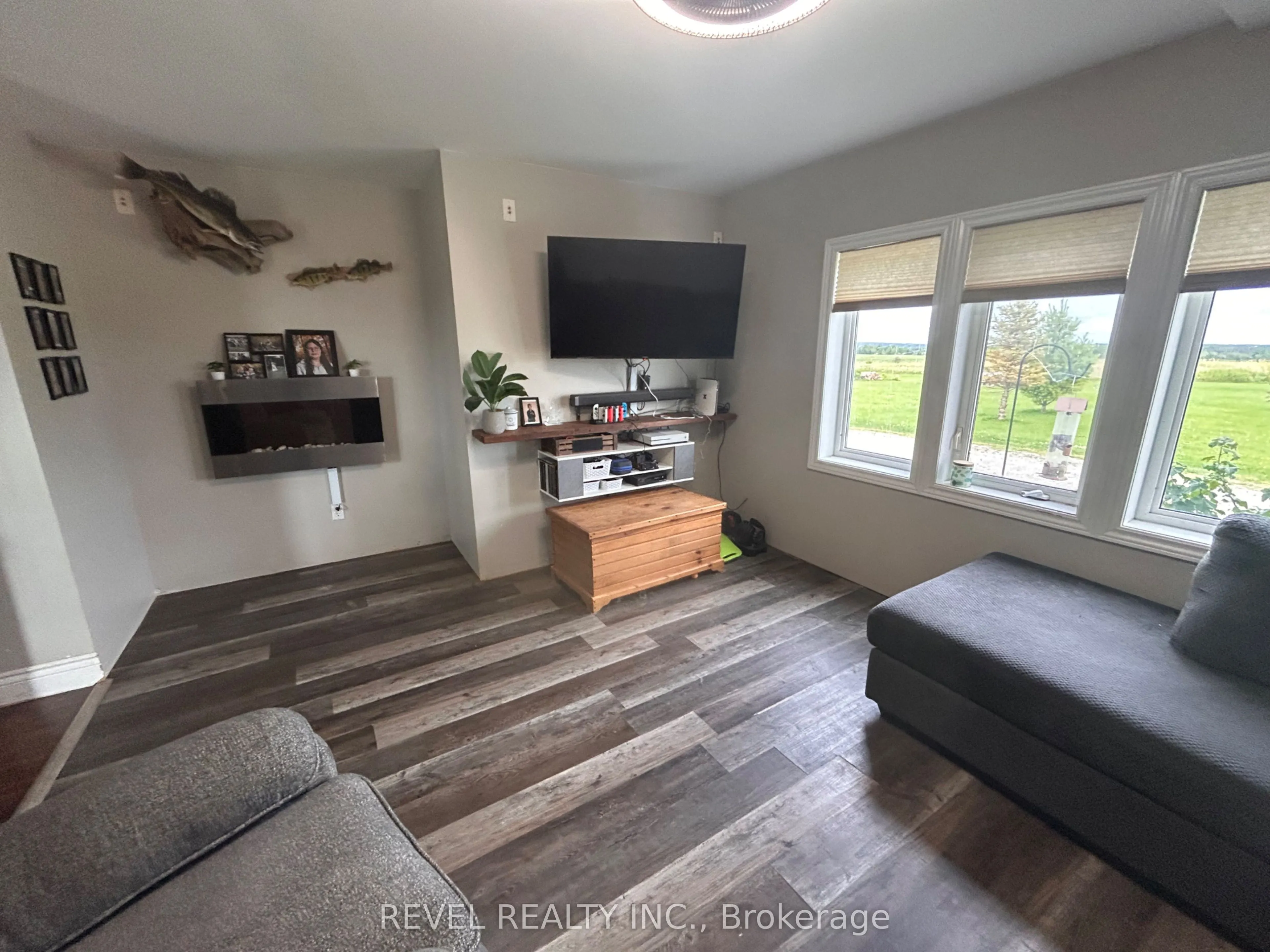 1105 4 & 5 Glackmeyer Concession