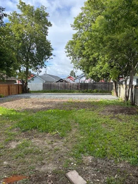 34 Floral Avenue