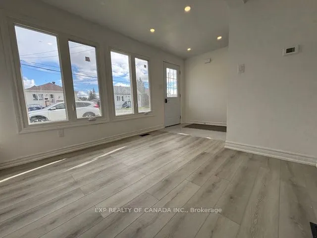 34 Floral Avenue