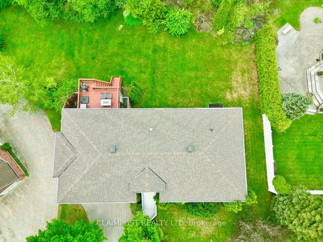 697 Lavigne Boulevard
