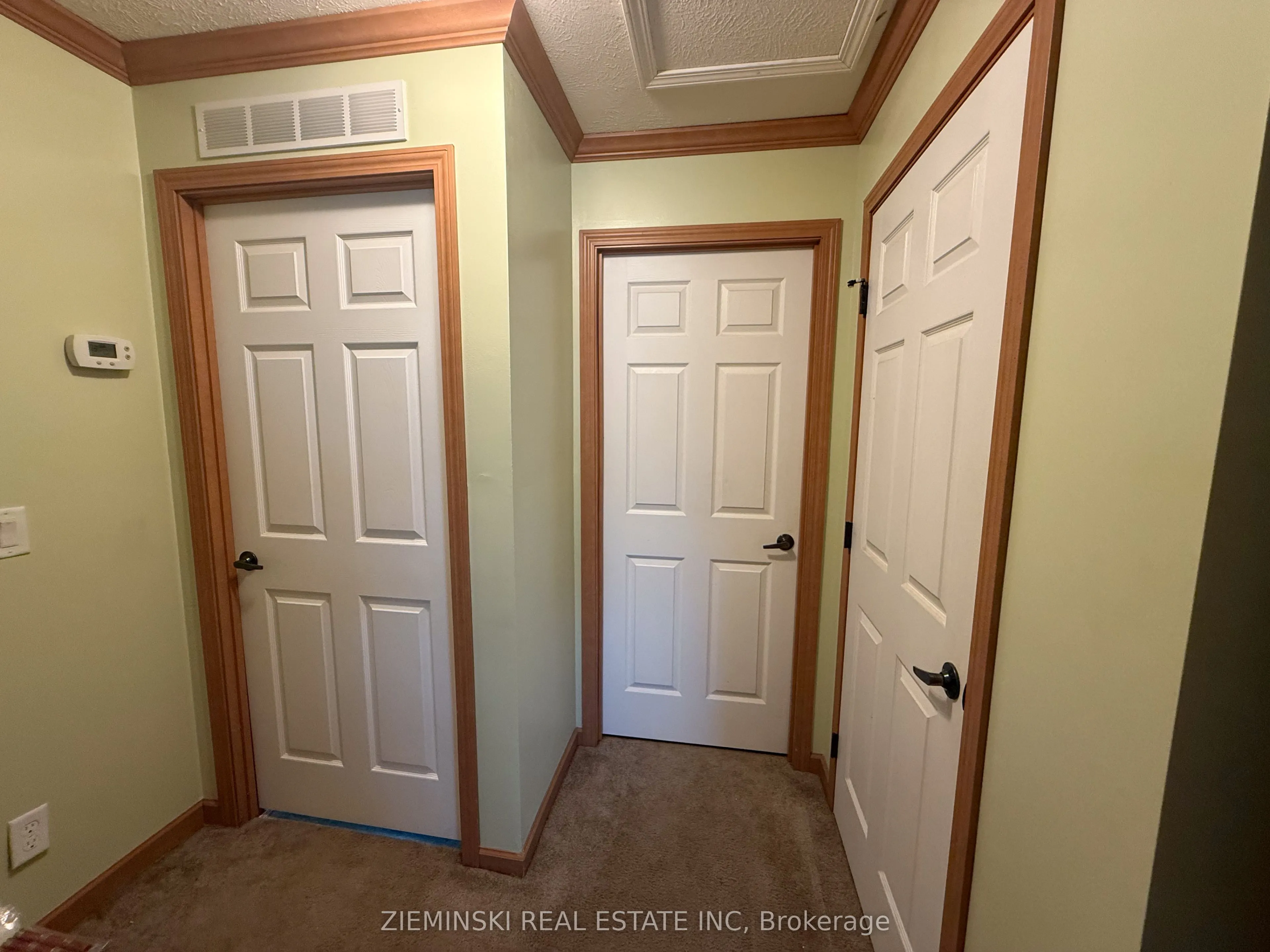 1089 Sapphire Road