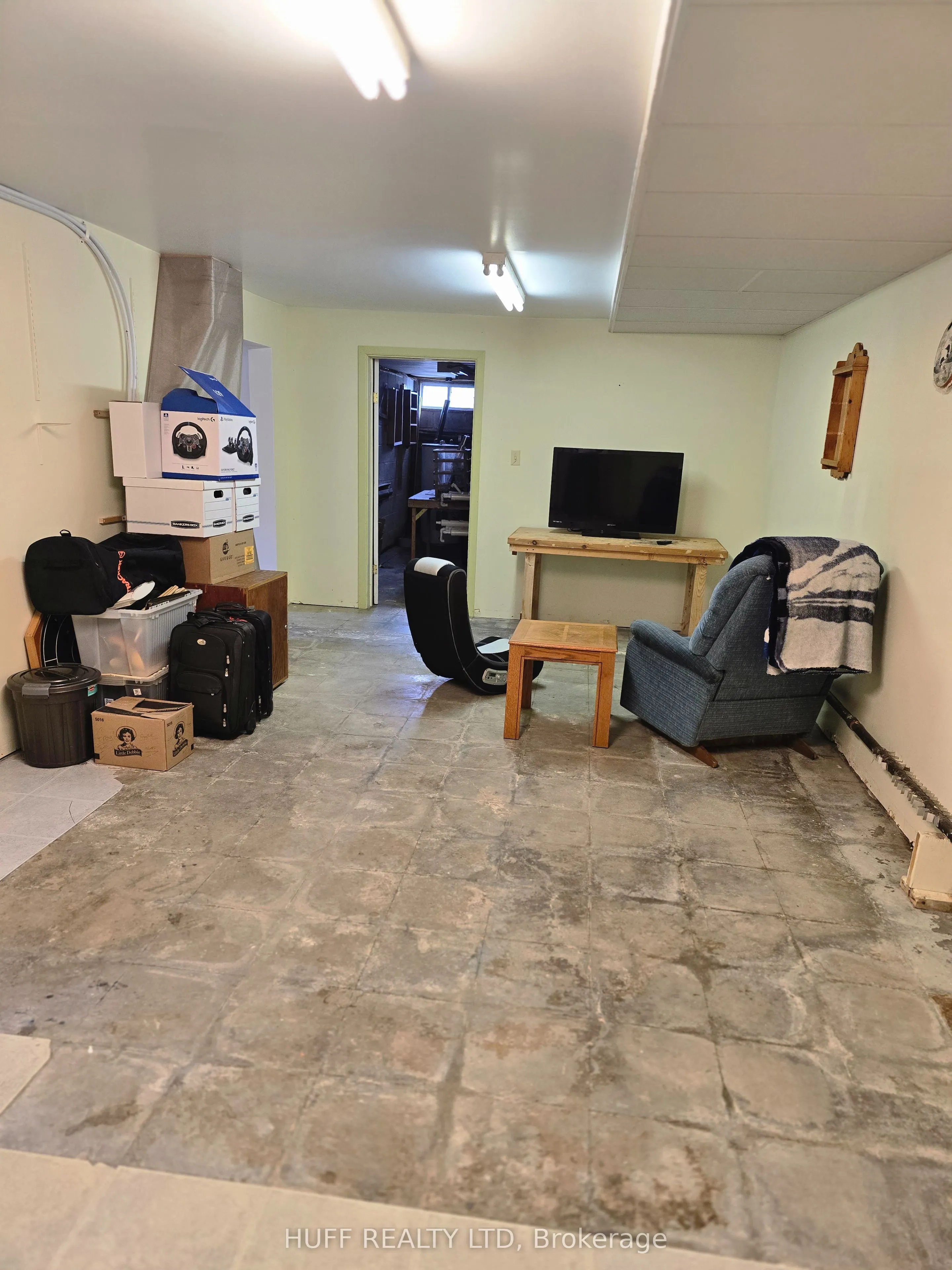 354411 624 Highway