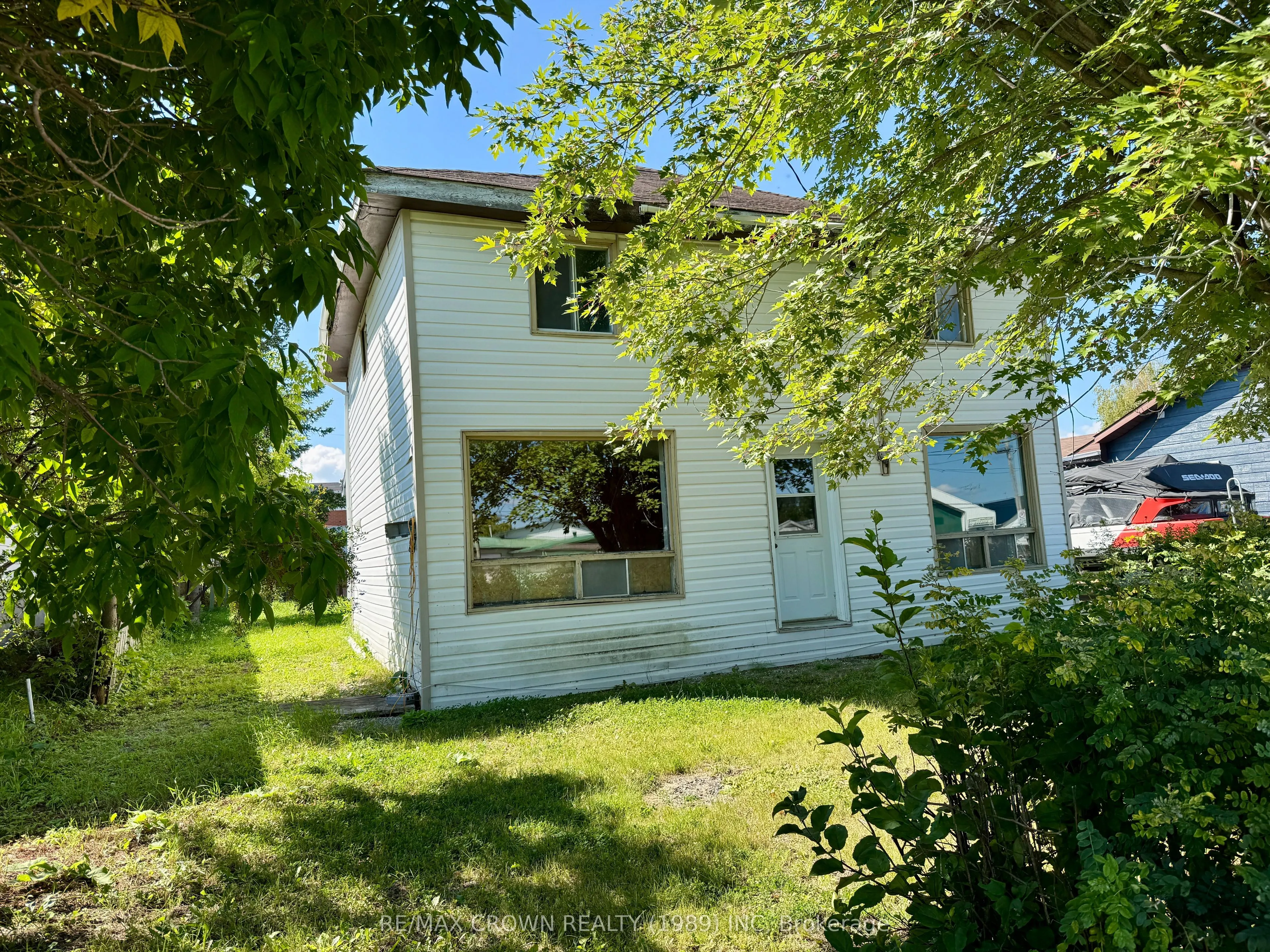 17 Lemarier Street