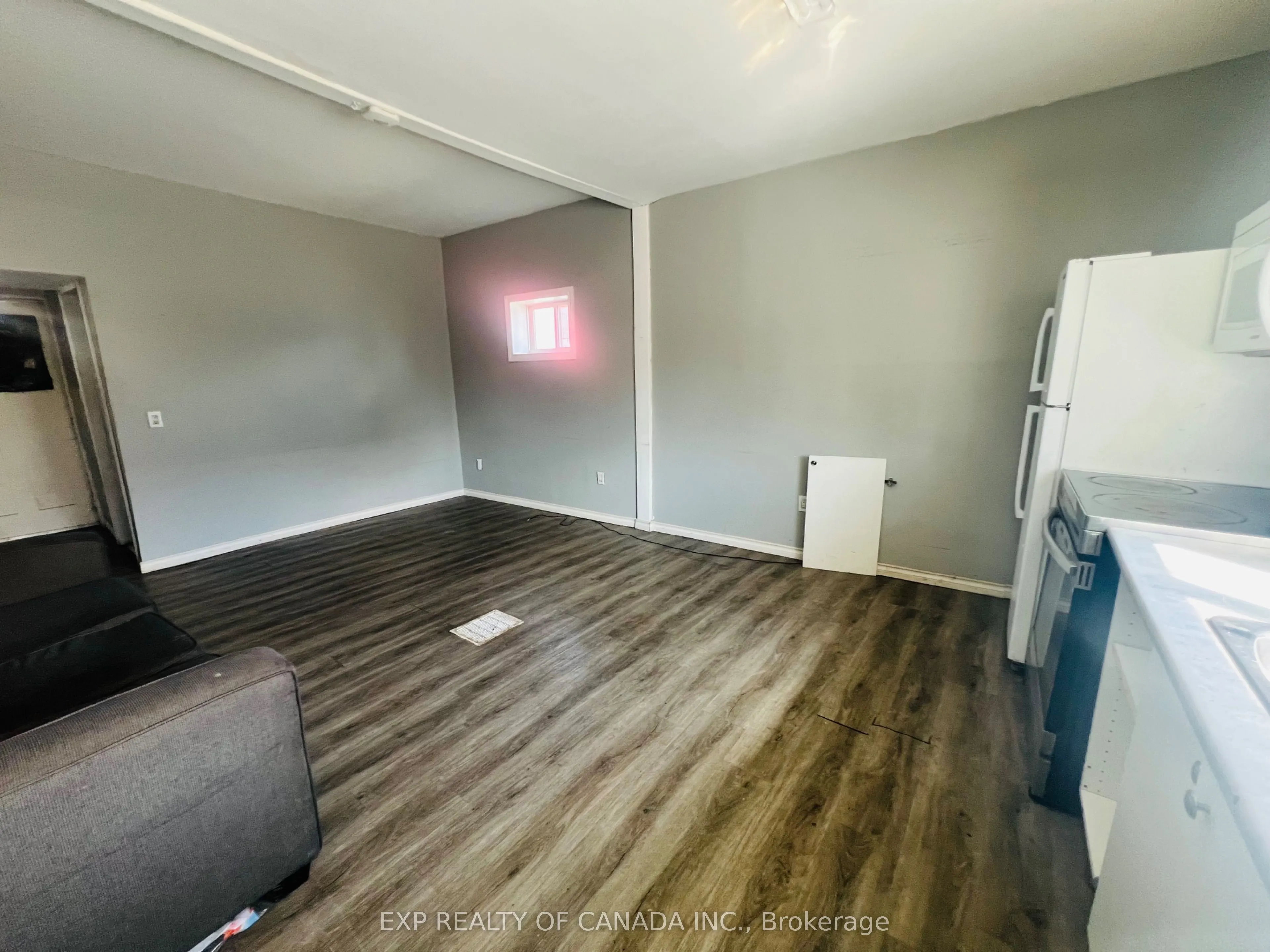 270 Kirby Avenue