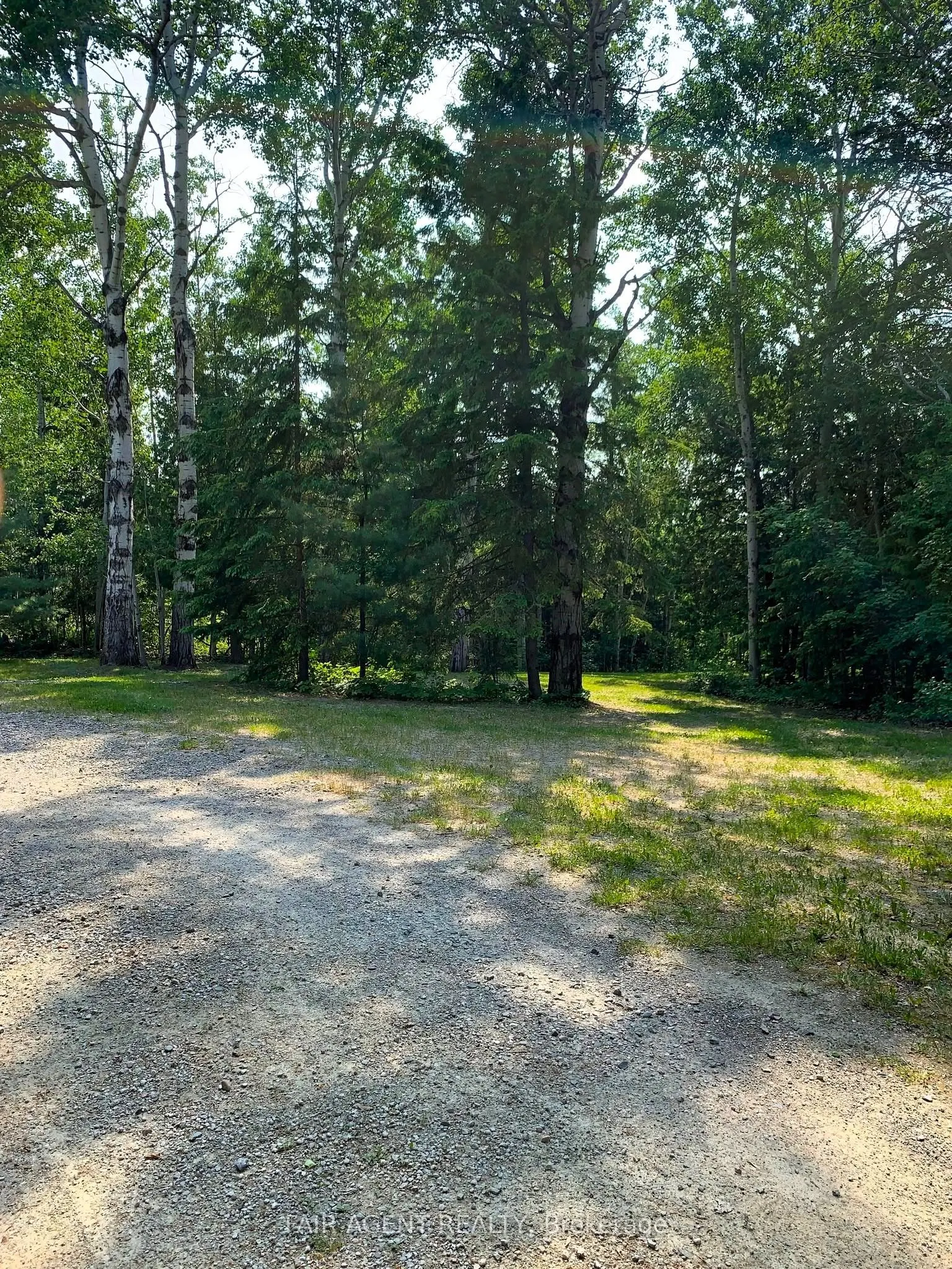 975140 Silver Centre Road