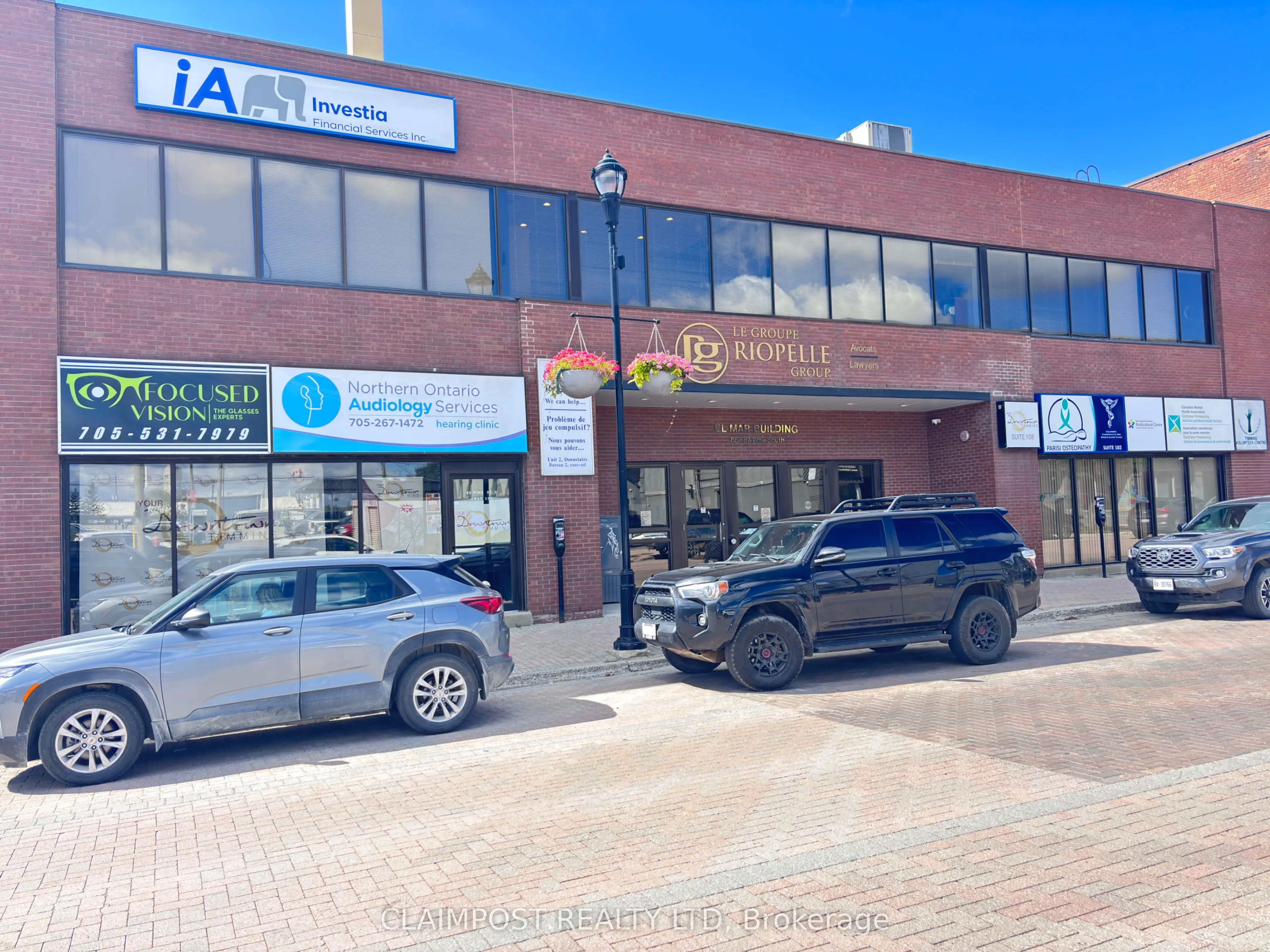 87 Pine Street S, #201