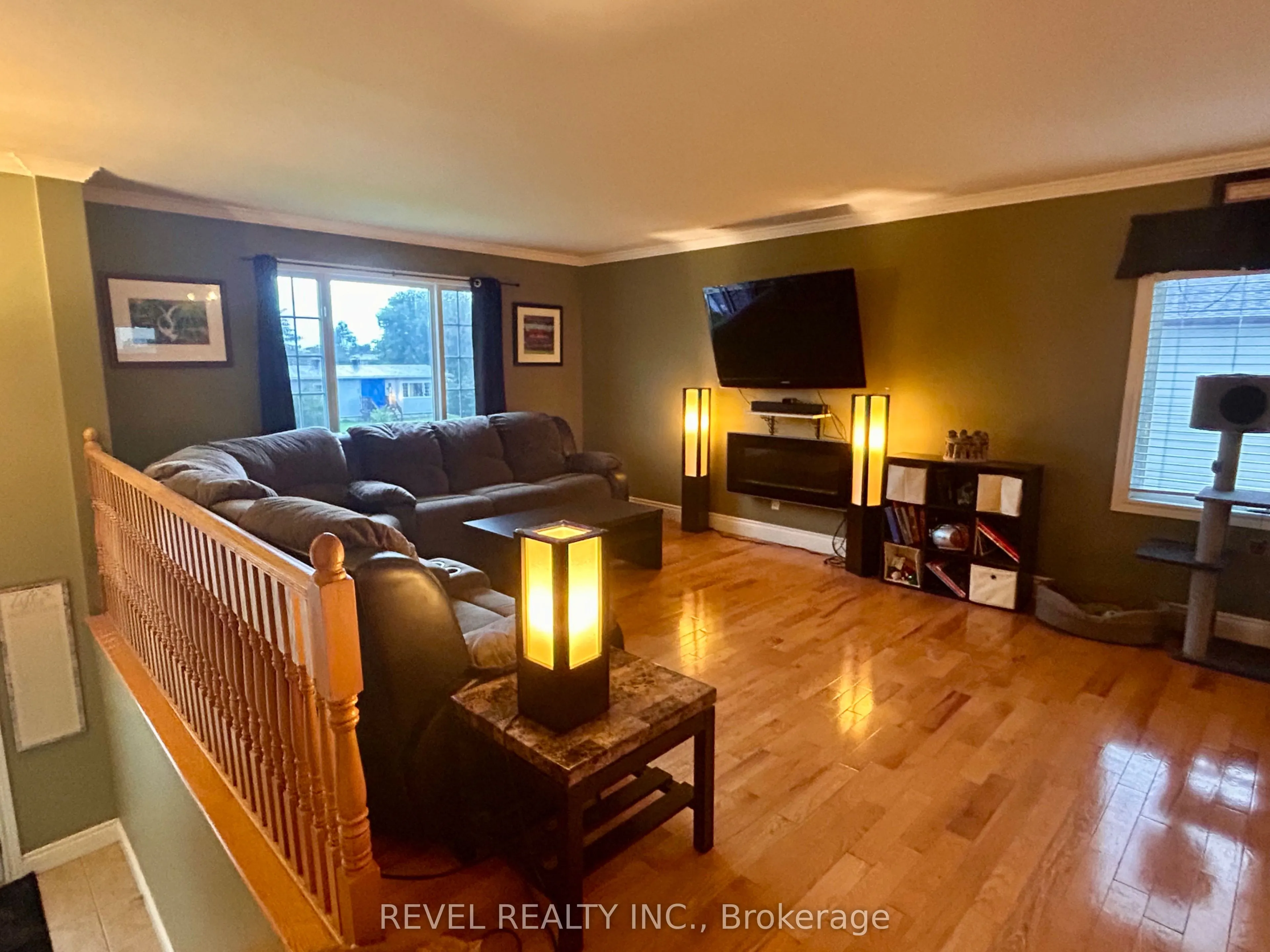 354 Seventeenth Avenue