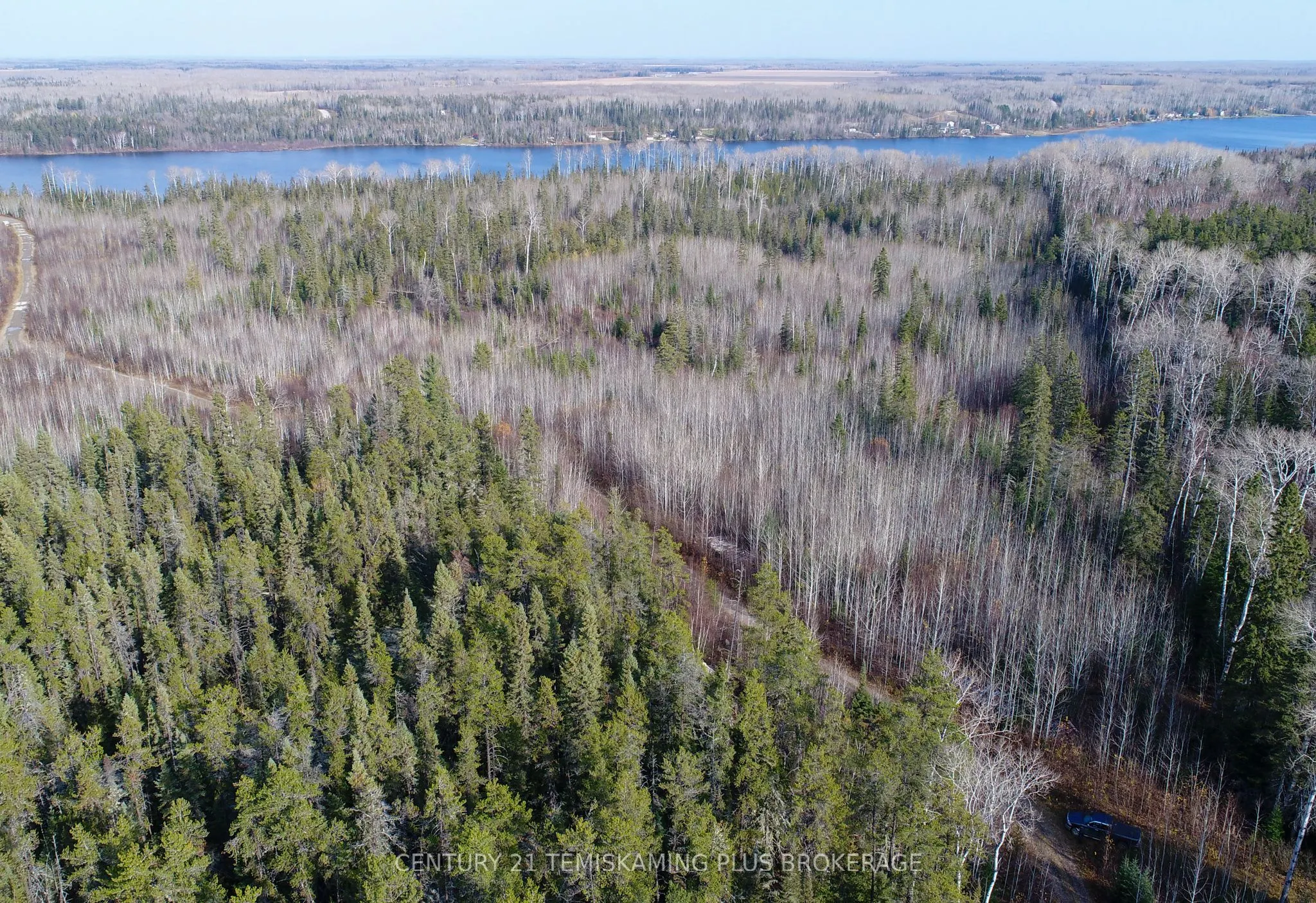 Lot 11 Con 4, Long Lake