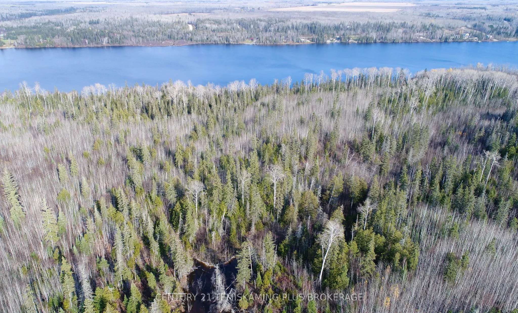 Lot 11 Con 4, Long Lake