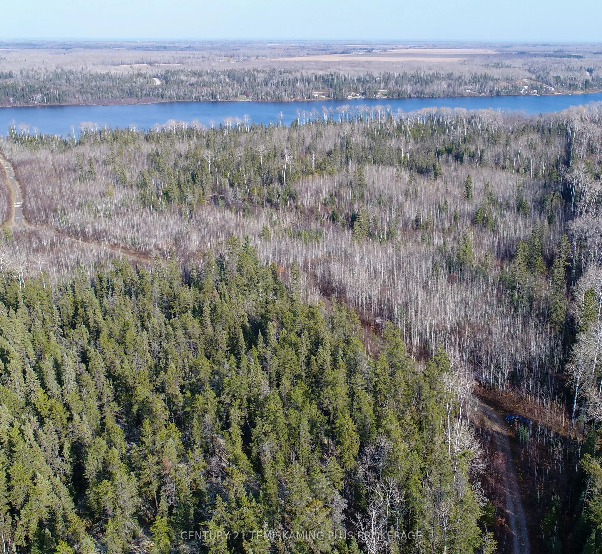Lot 11 Con 4, Long Lake