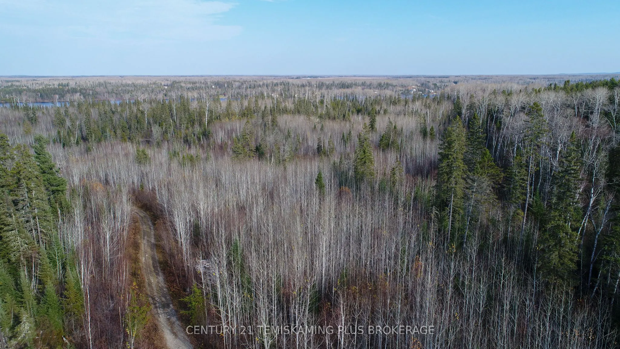 Lot 11 Con 4, Long Lake