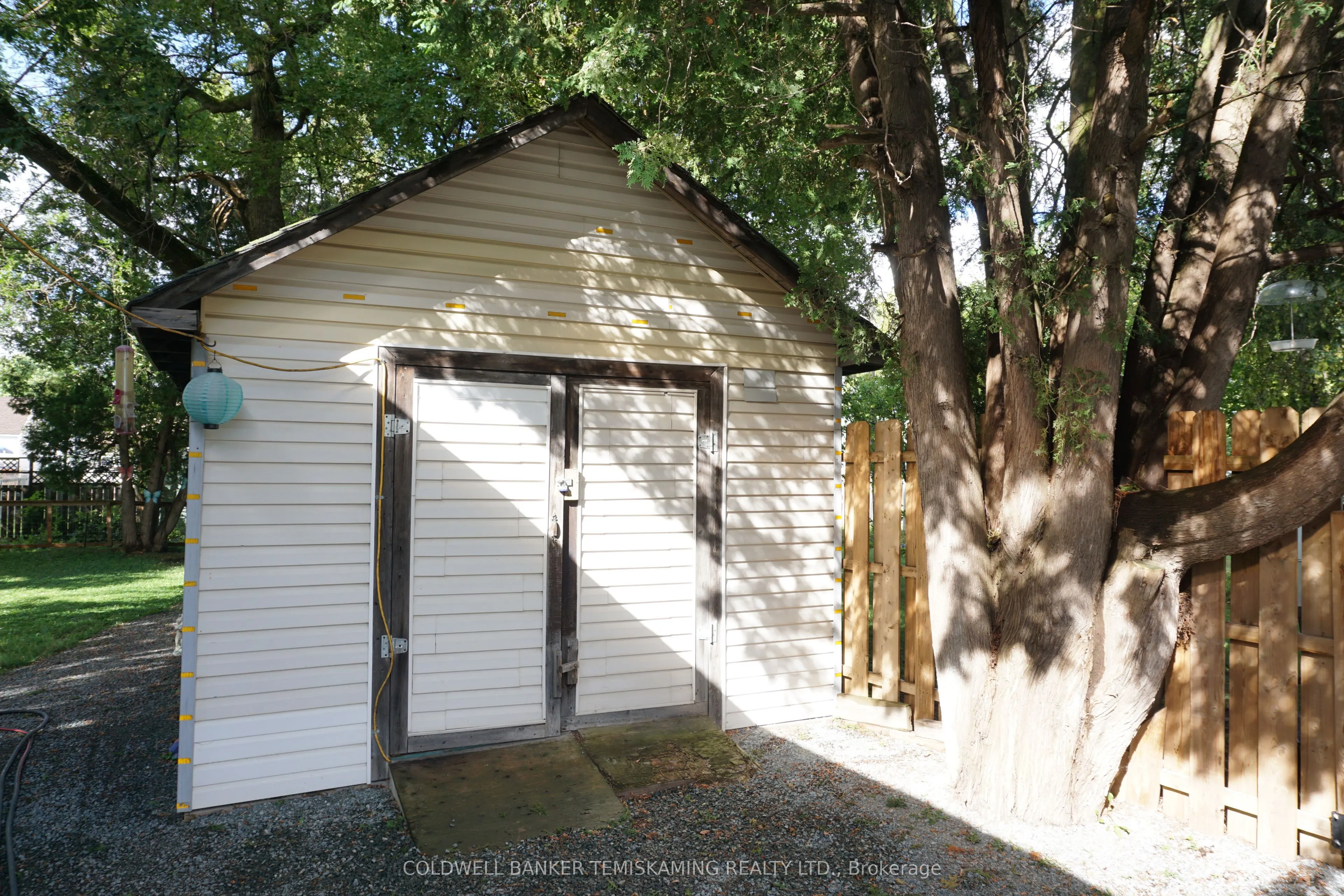 351 Broadwood Avenue