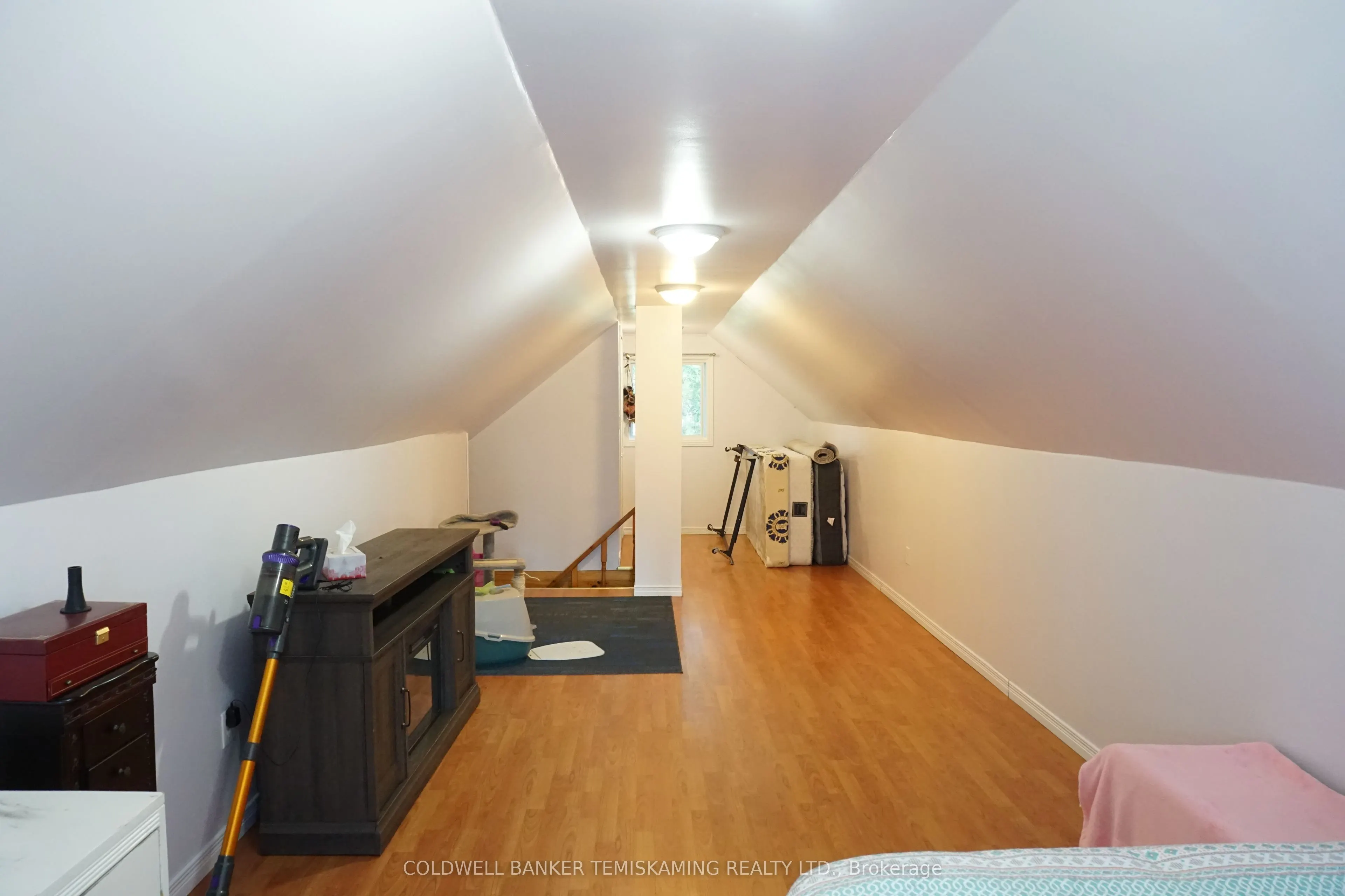 351 Broadwood Avenue