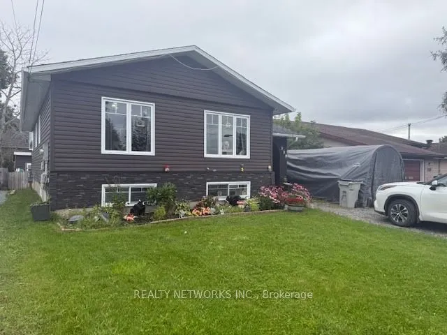 225 Ottolen St (porcupine) Street