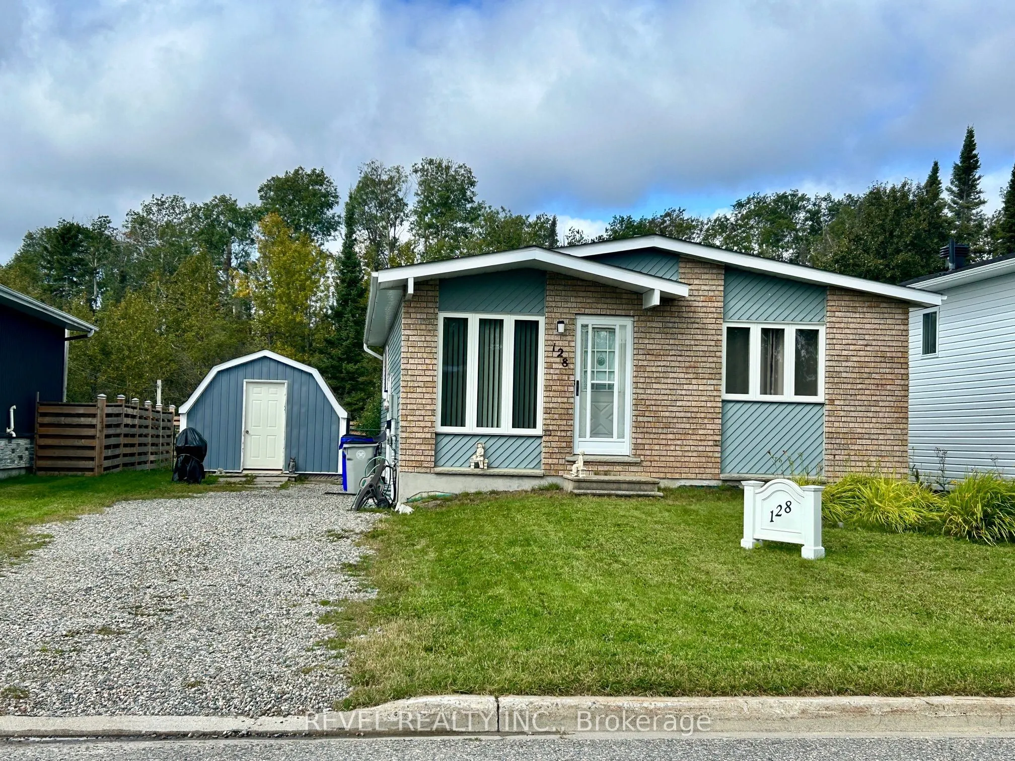 128 Spillenaar Street