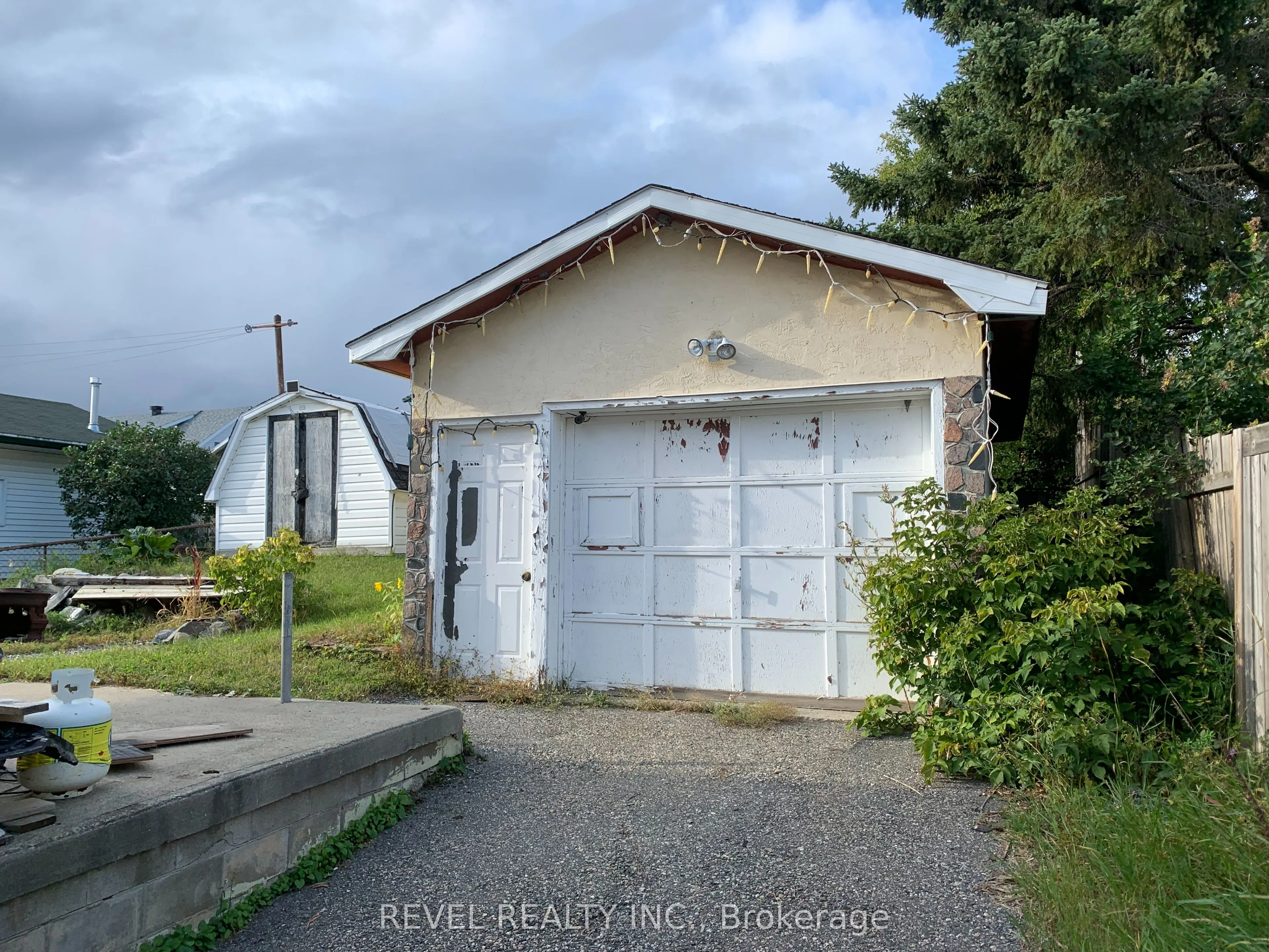 50 Columbus Avenue
