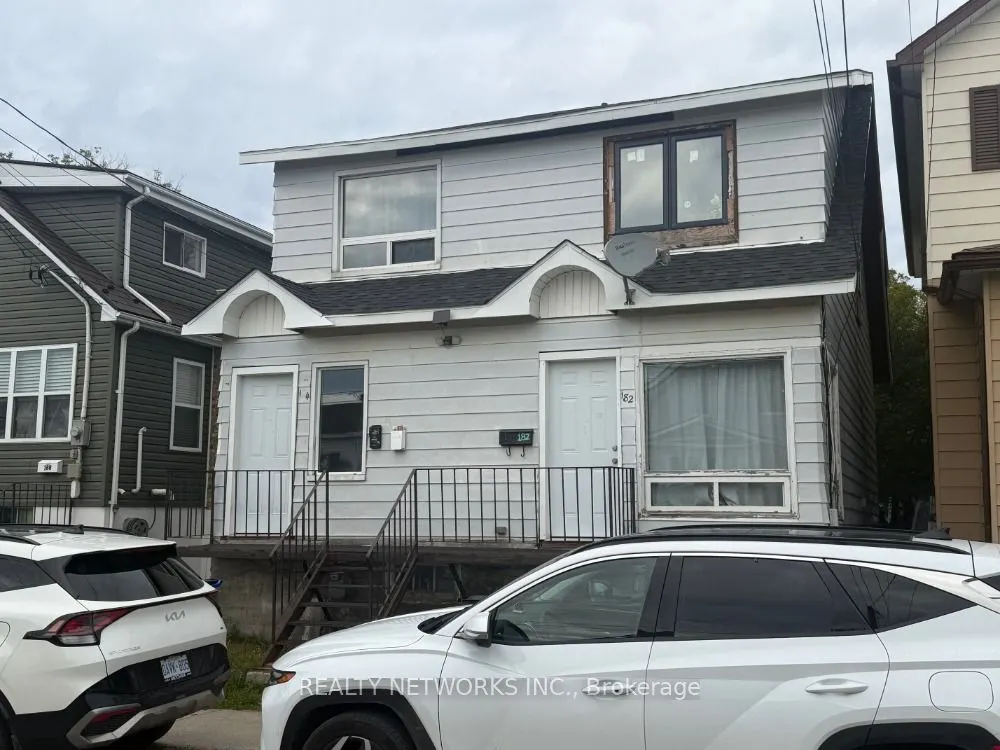 184 Cedar Street N