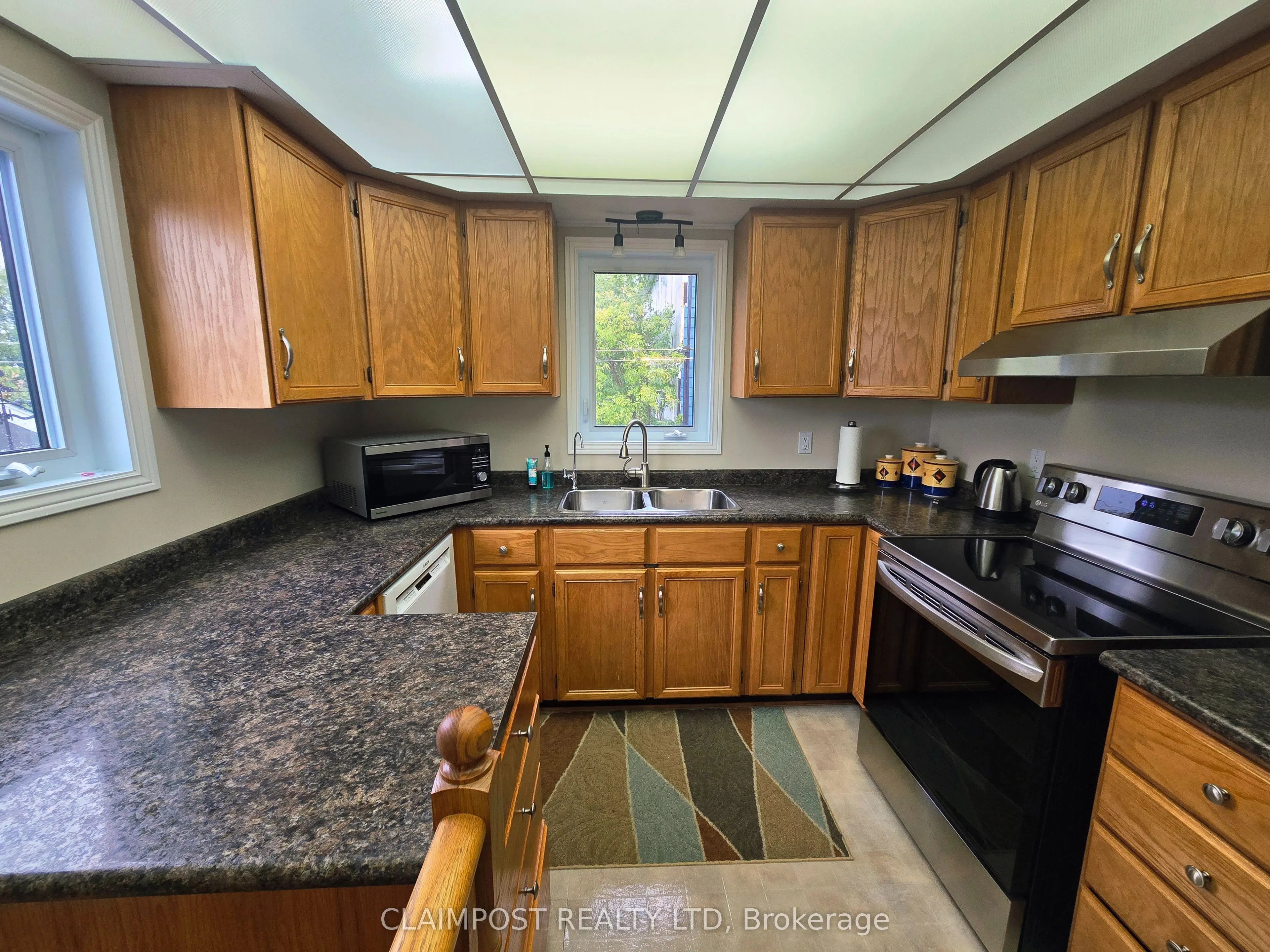 211 Hemlock Street