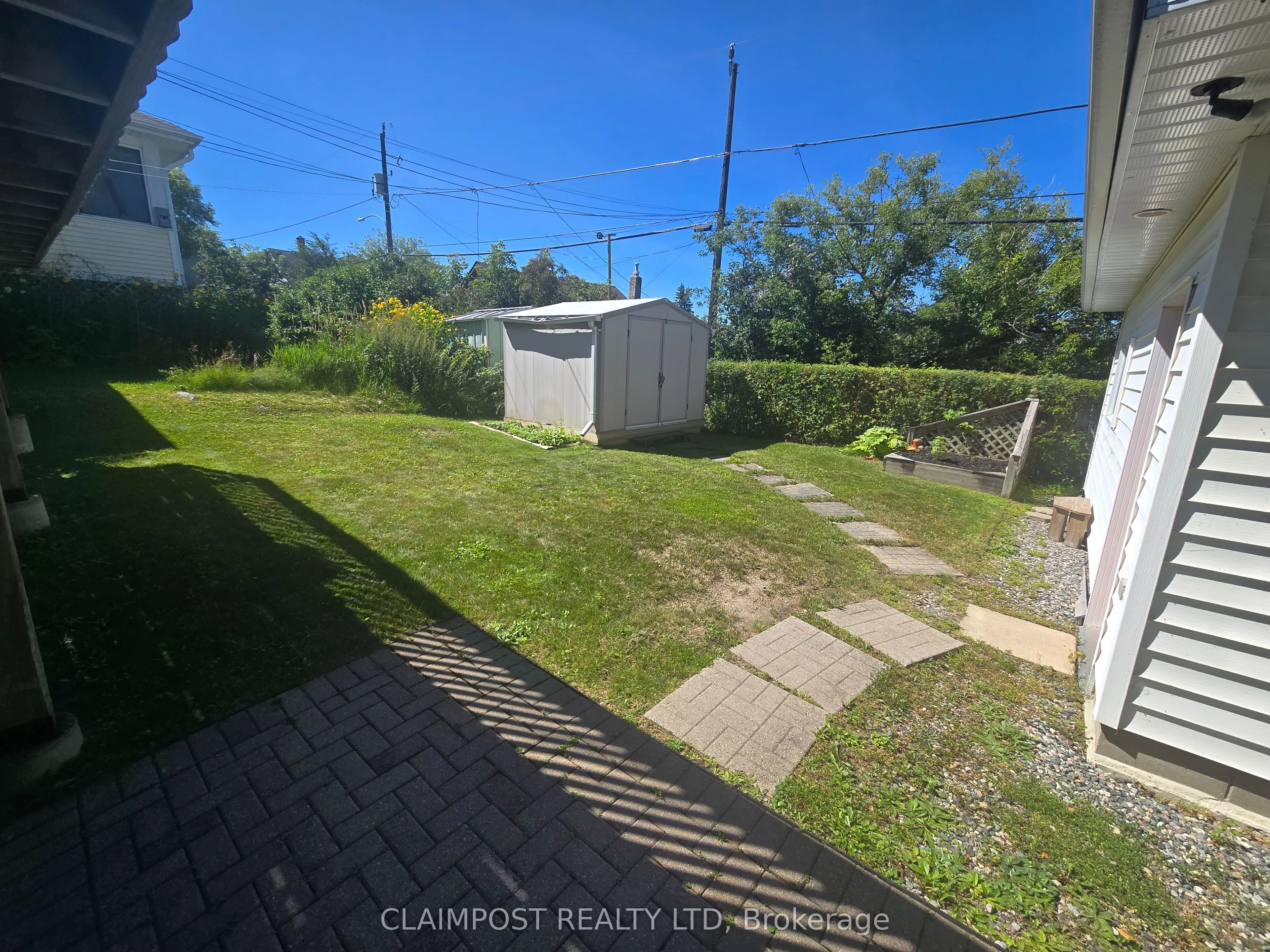 211 Hemlock Street