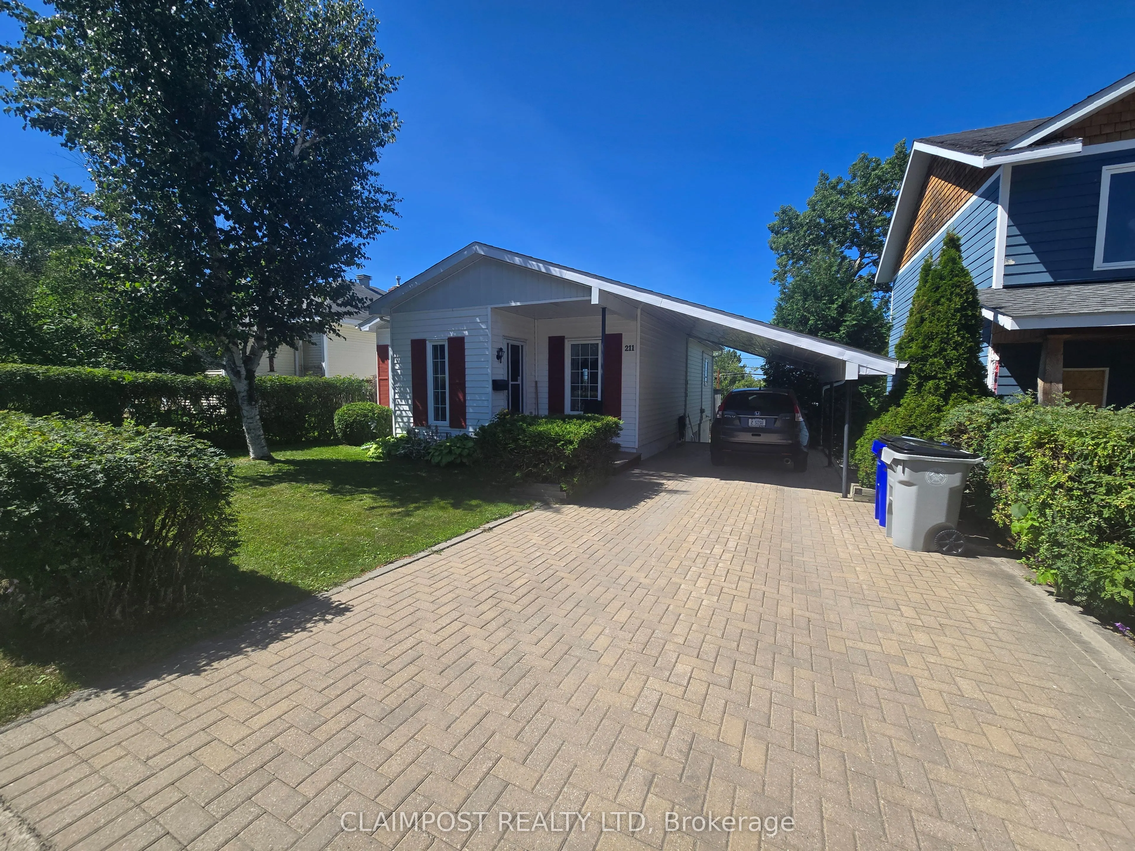 211 Hemlock Street