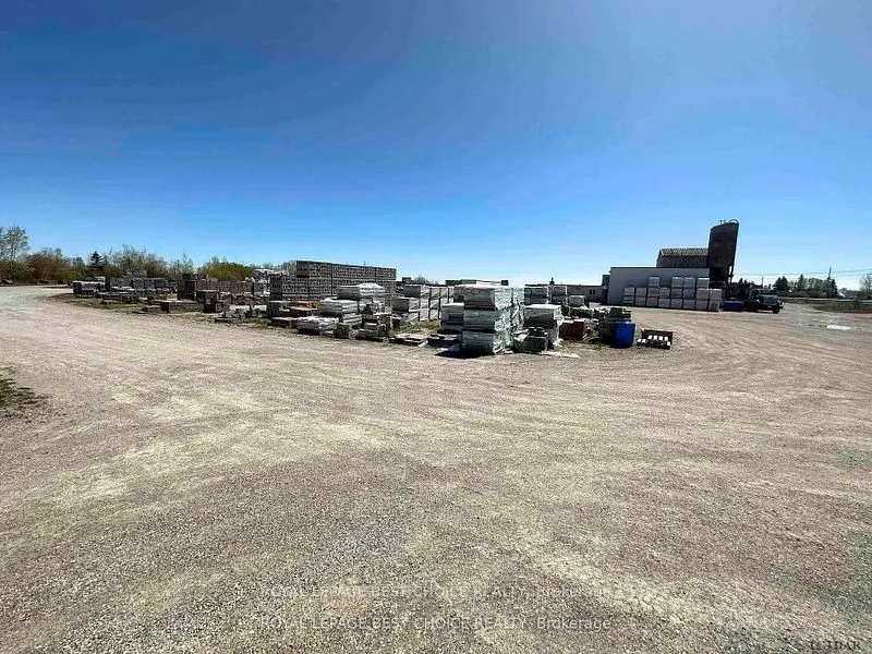 332407 Highway 11 N