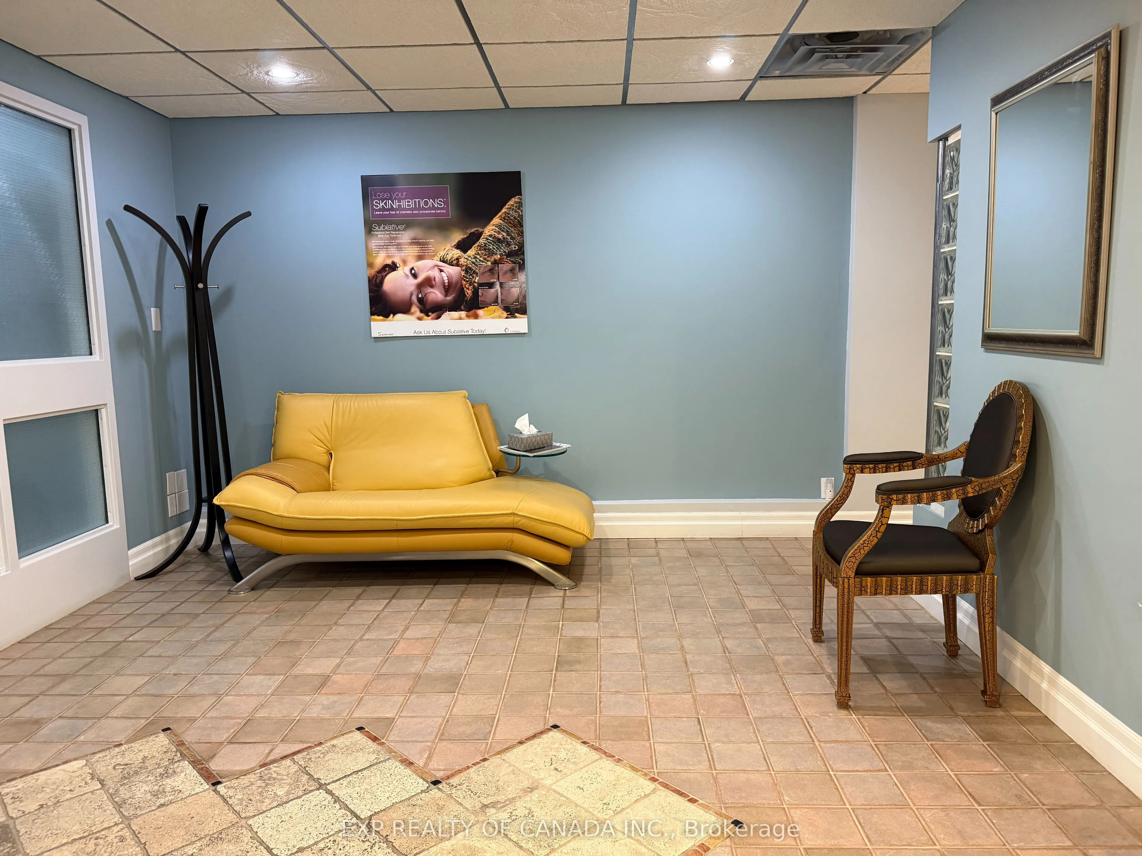 23-25 Pine Street S