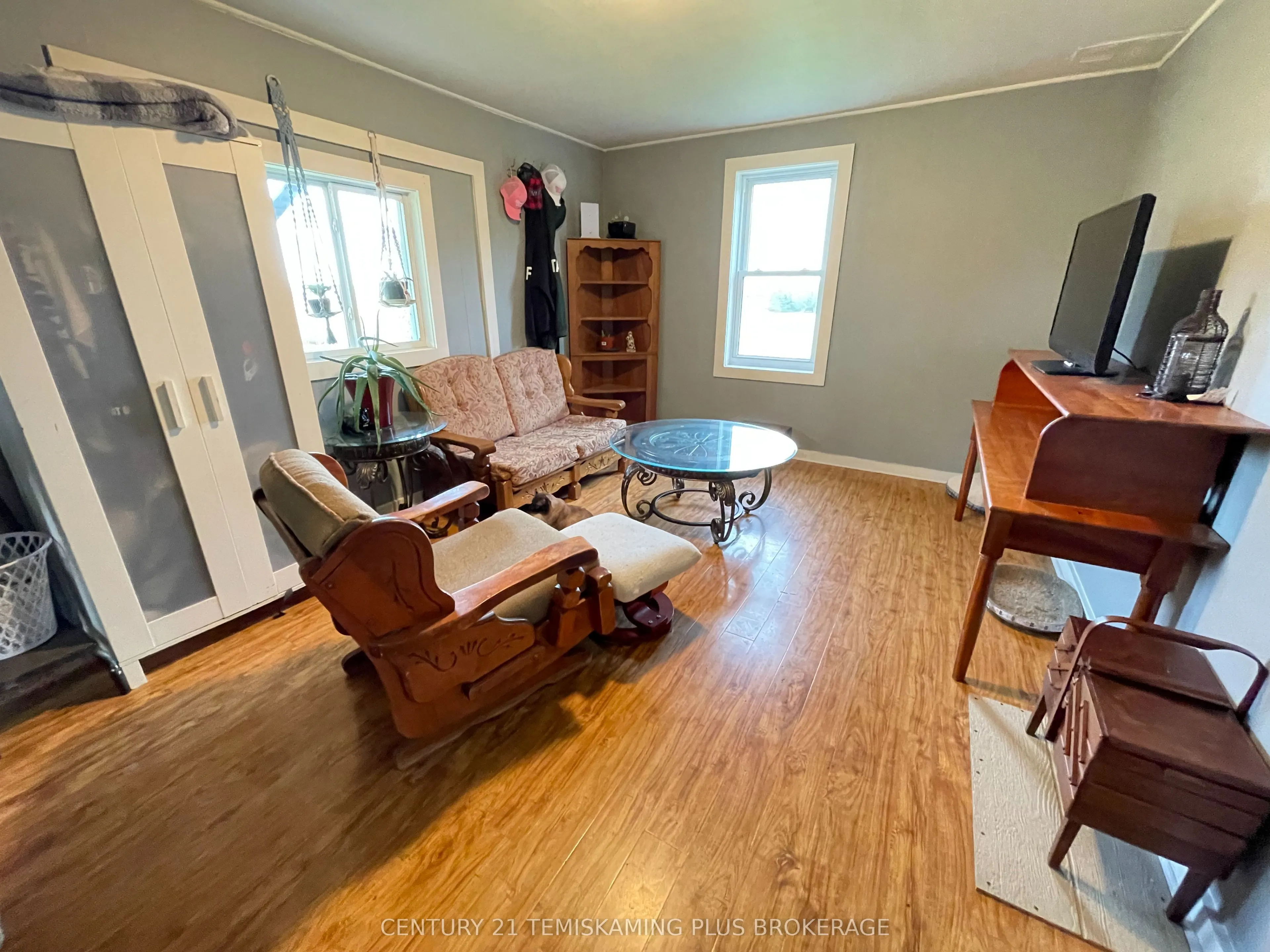 253156 Roger's Road