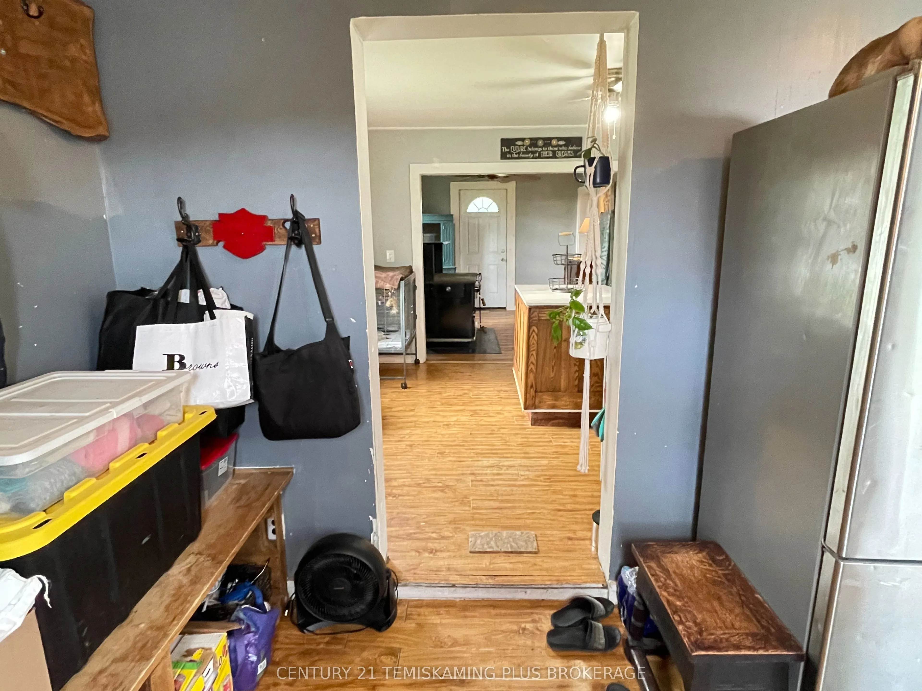253156 Roger's Road