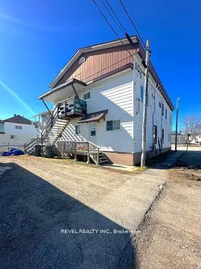387 Main Street