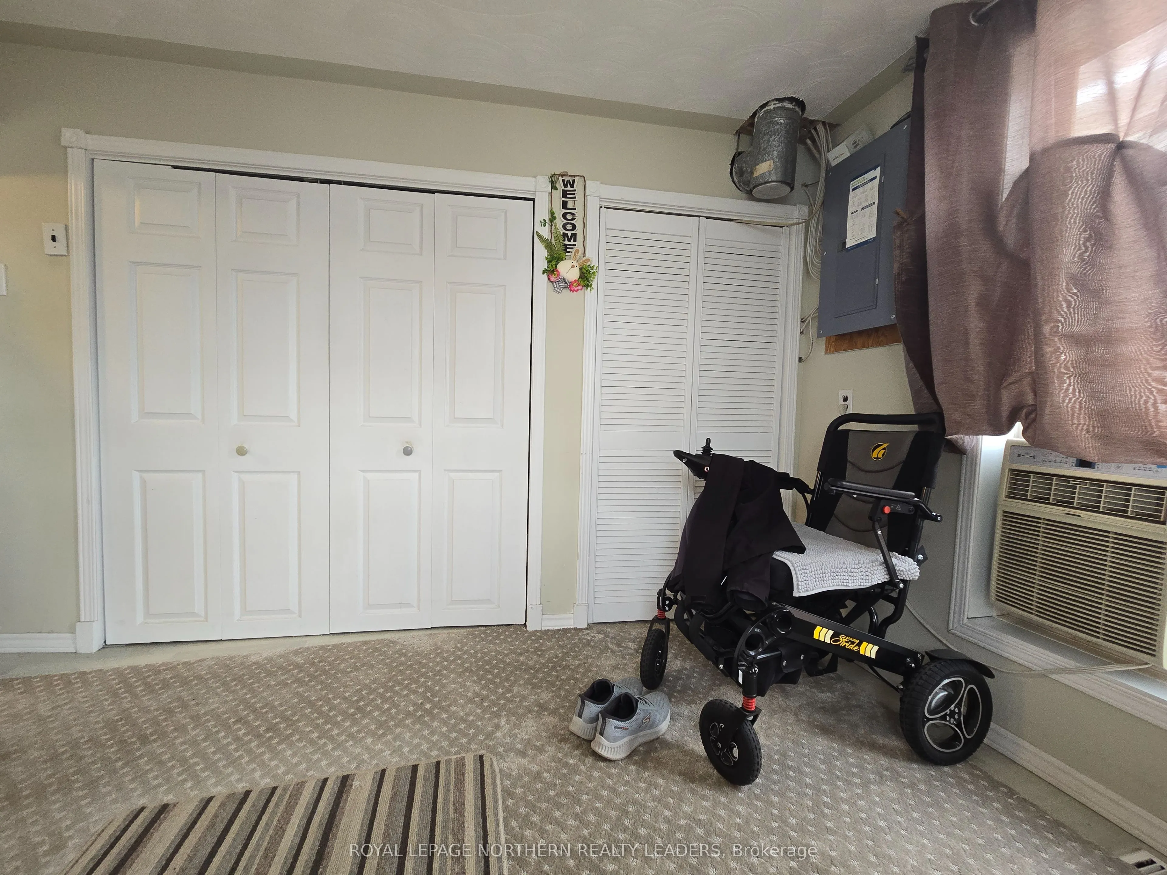 8 Borden Avenue