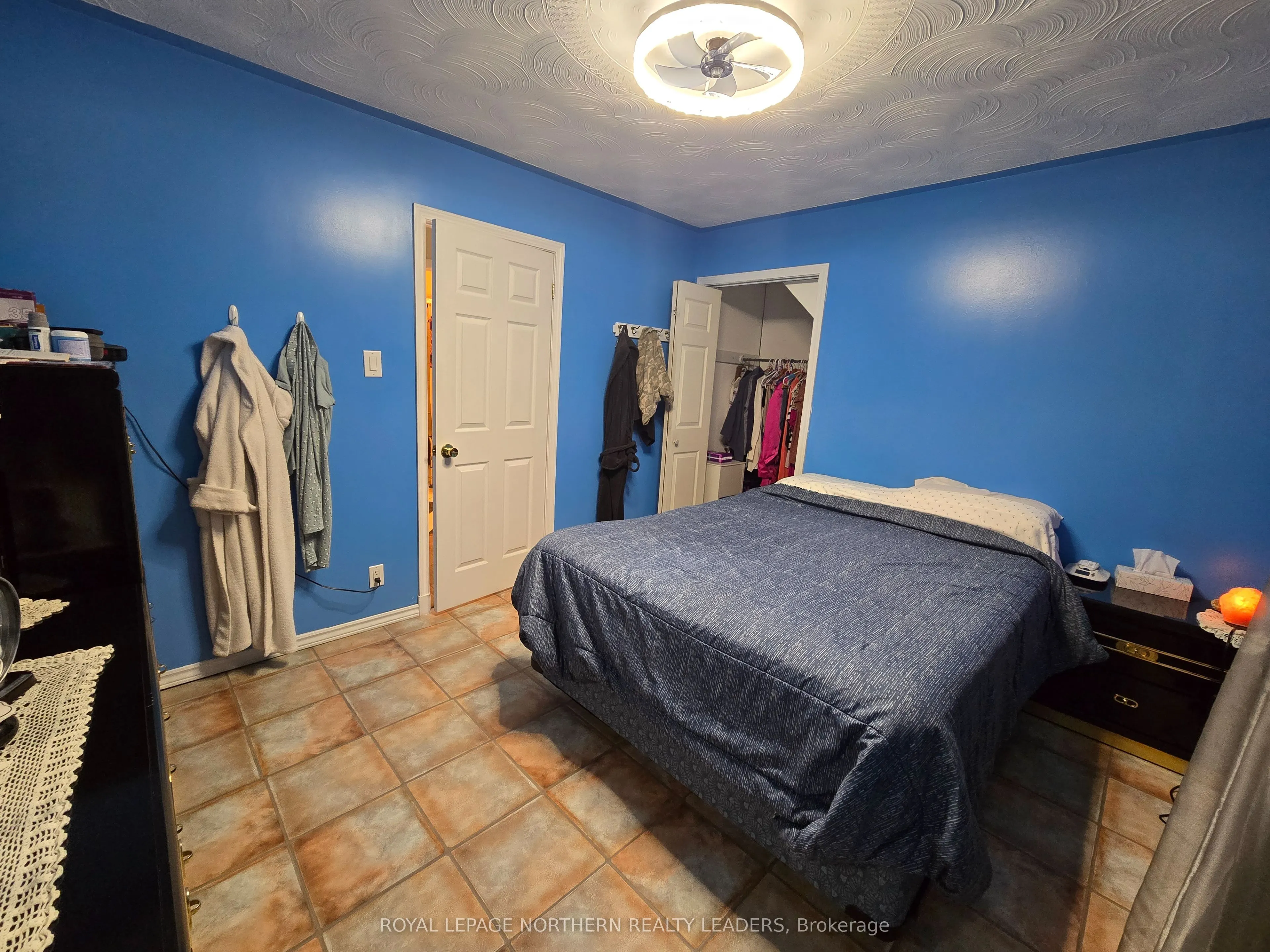 8 Borden Avenue