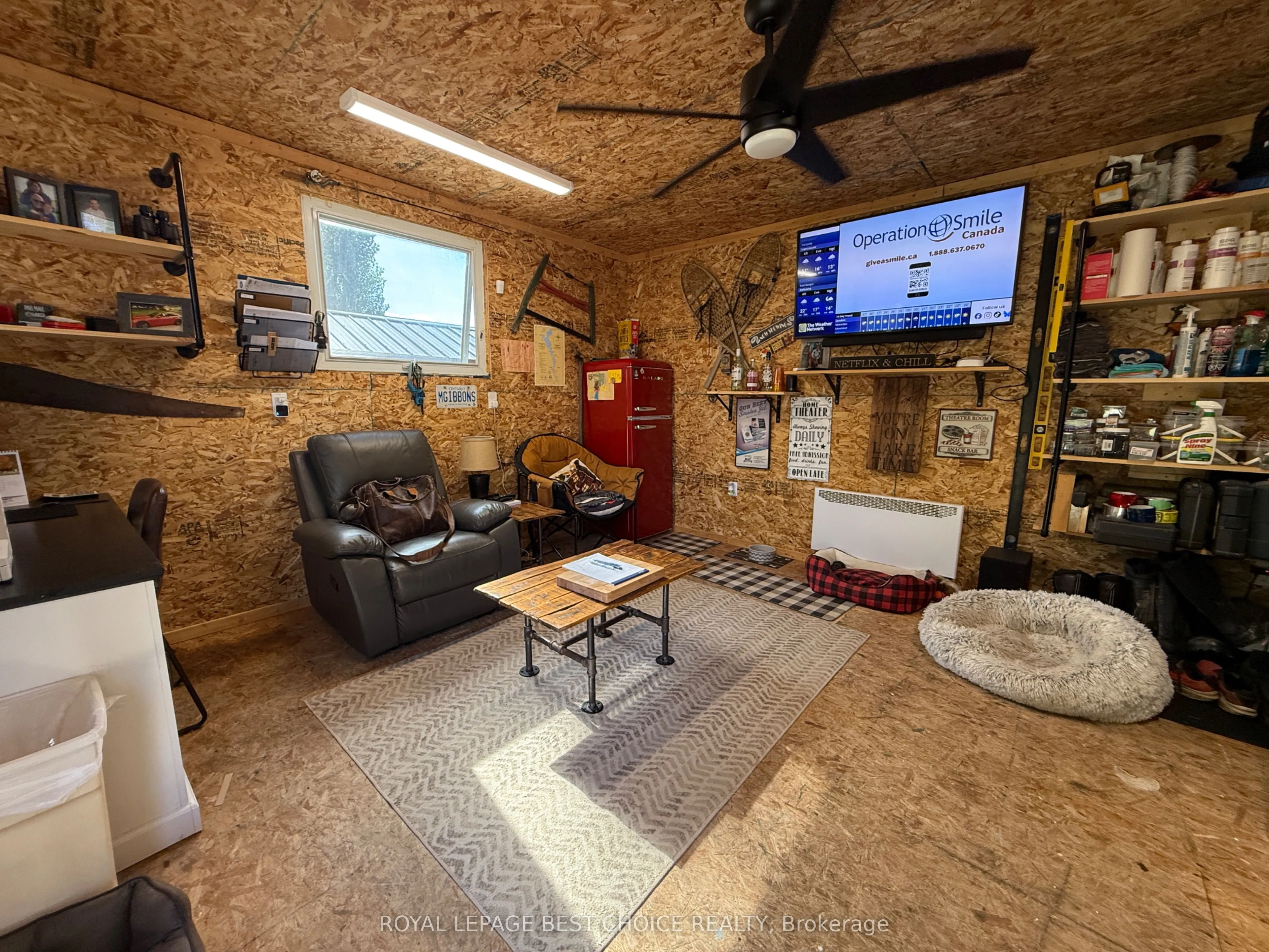 260 Pine Street W
