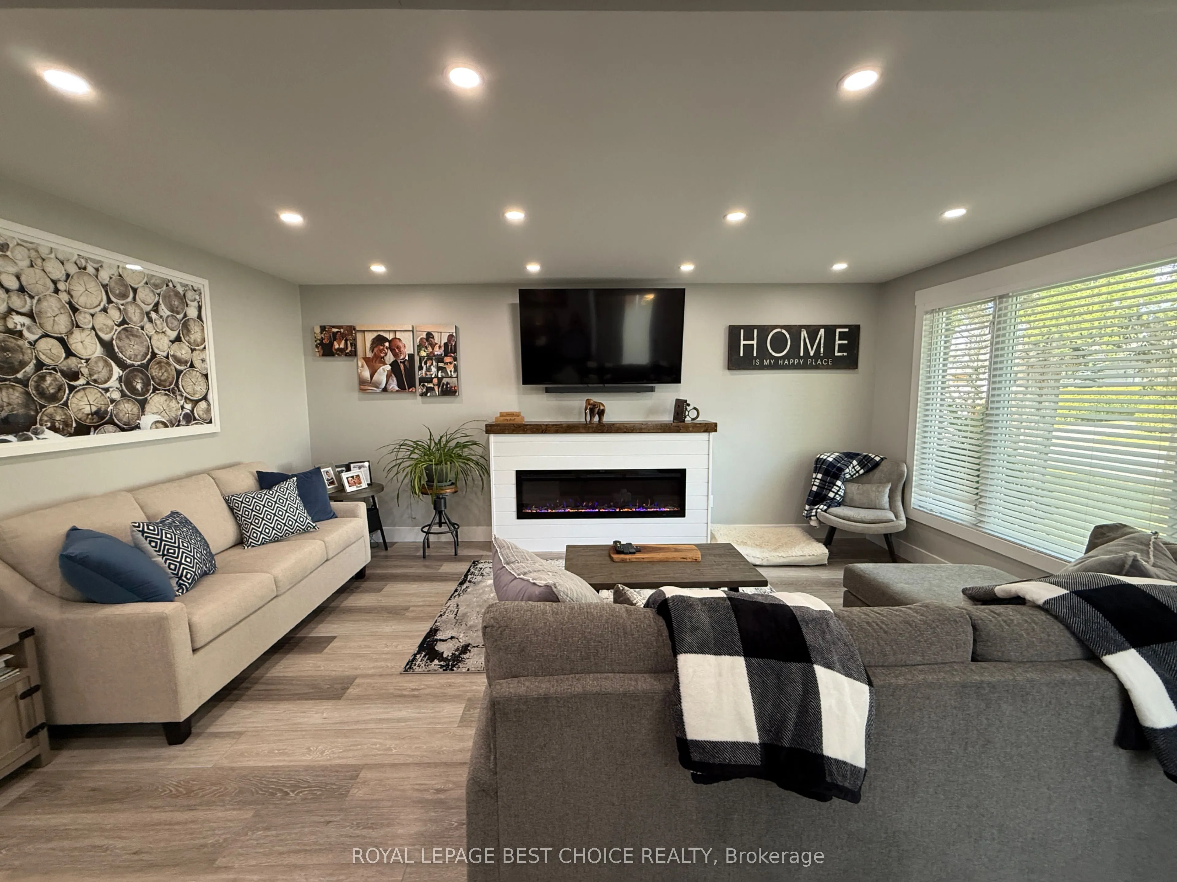 260 Pine Street W