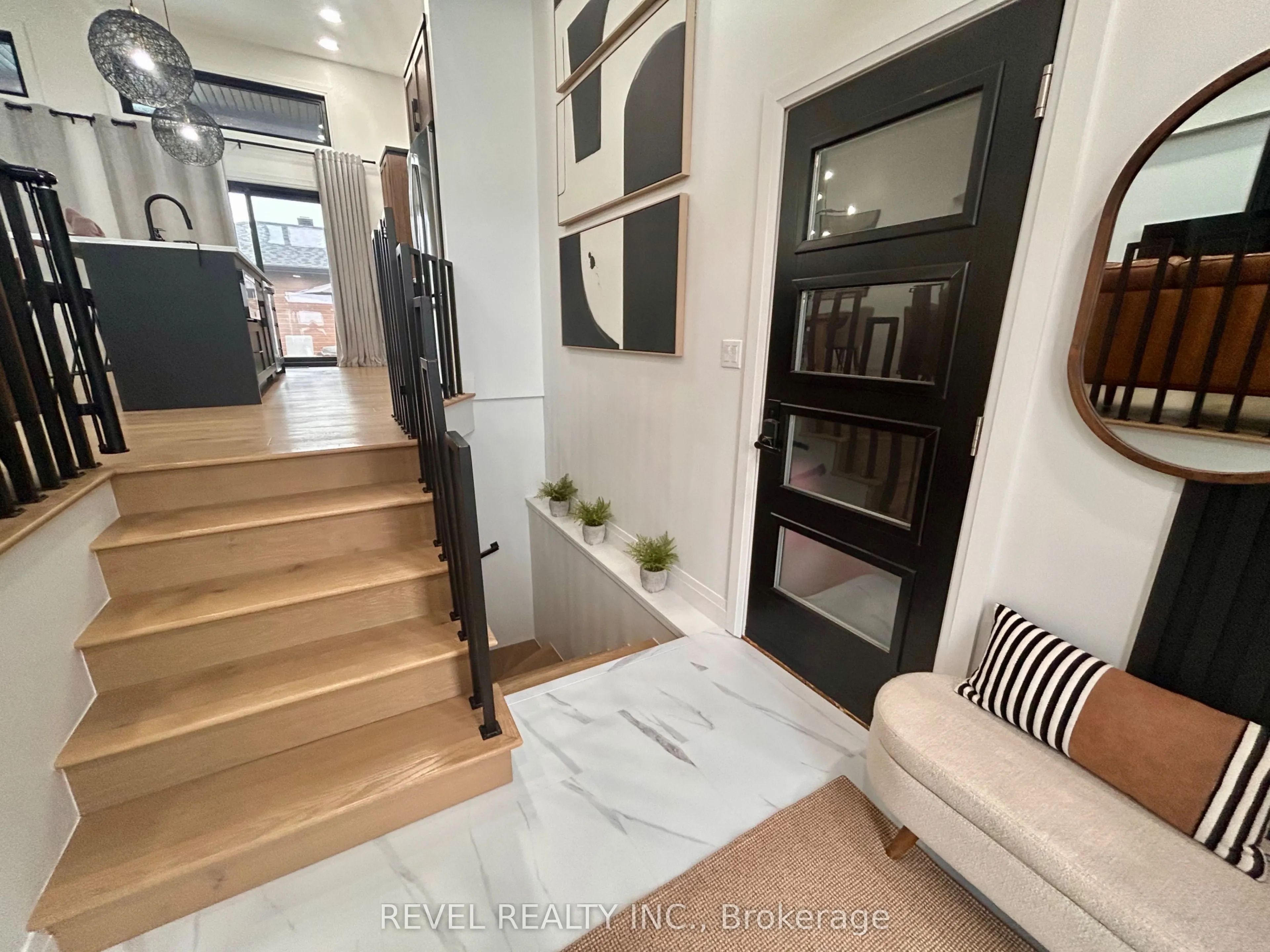279 Tenth Street