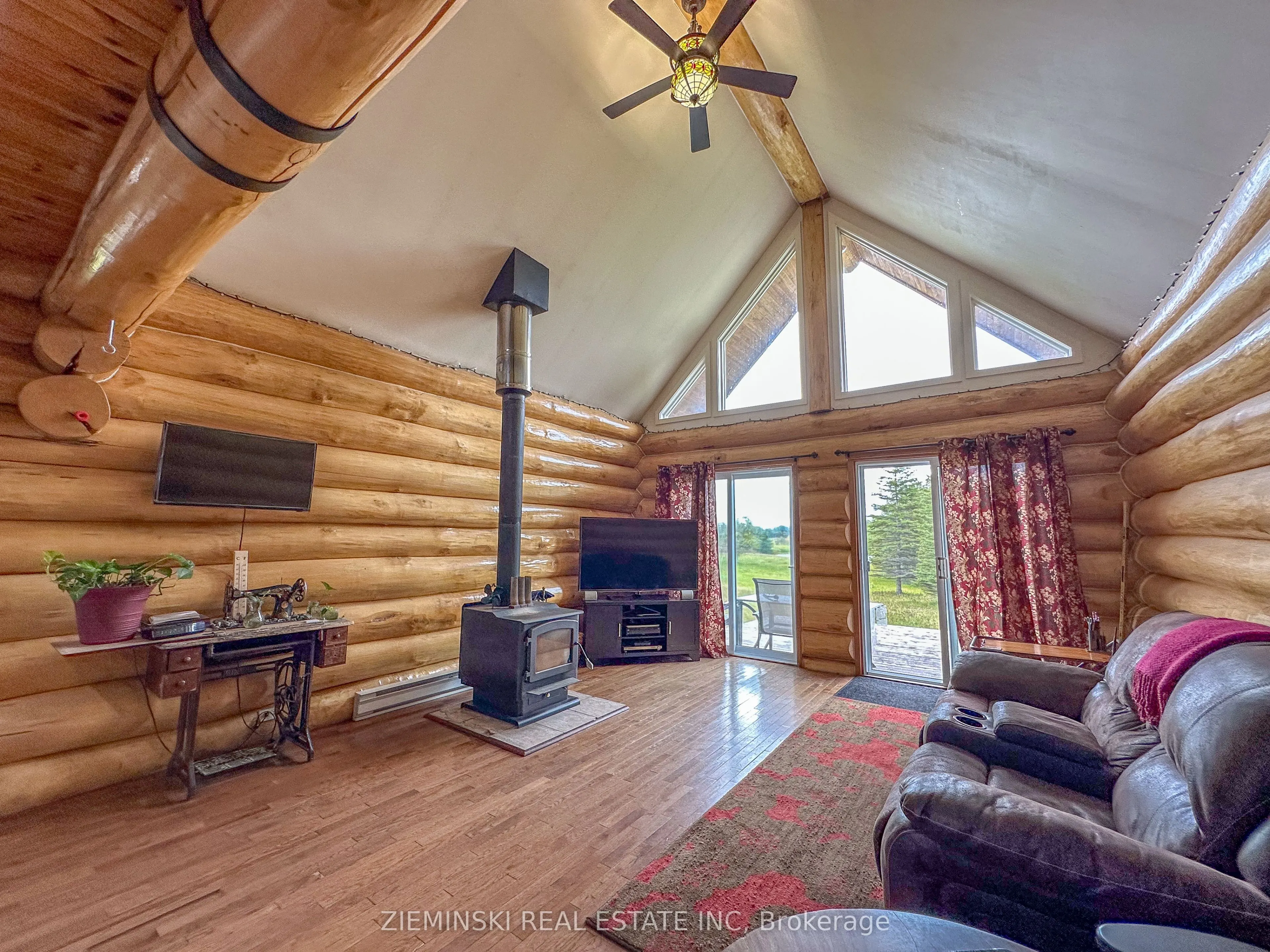 4621 Frederick House Lake Road