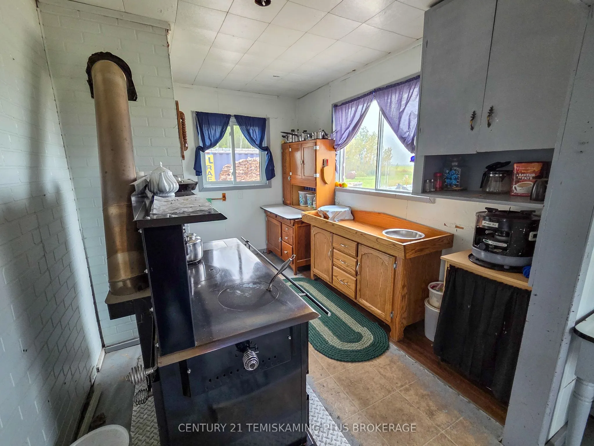 774038 Bear Road