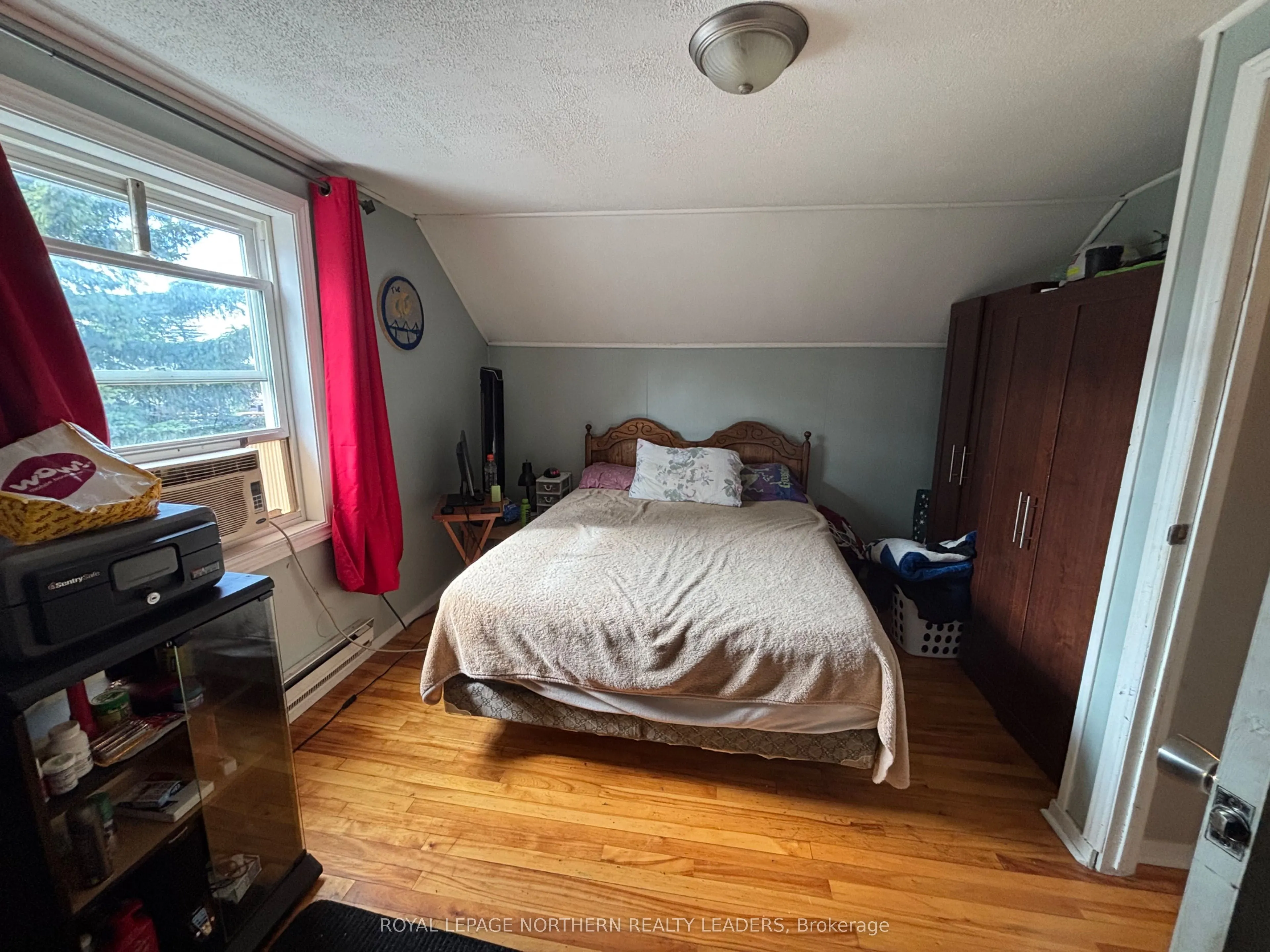 124 Fourteenth Avenue