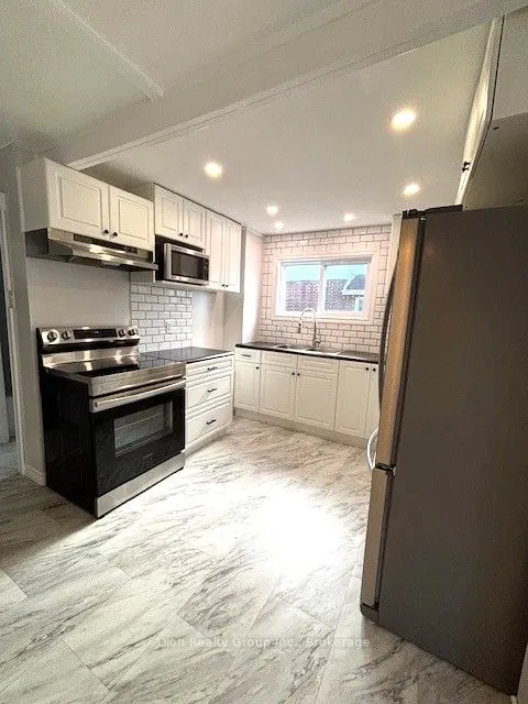 77 Third Street