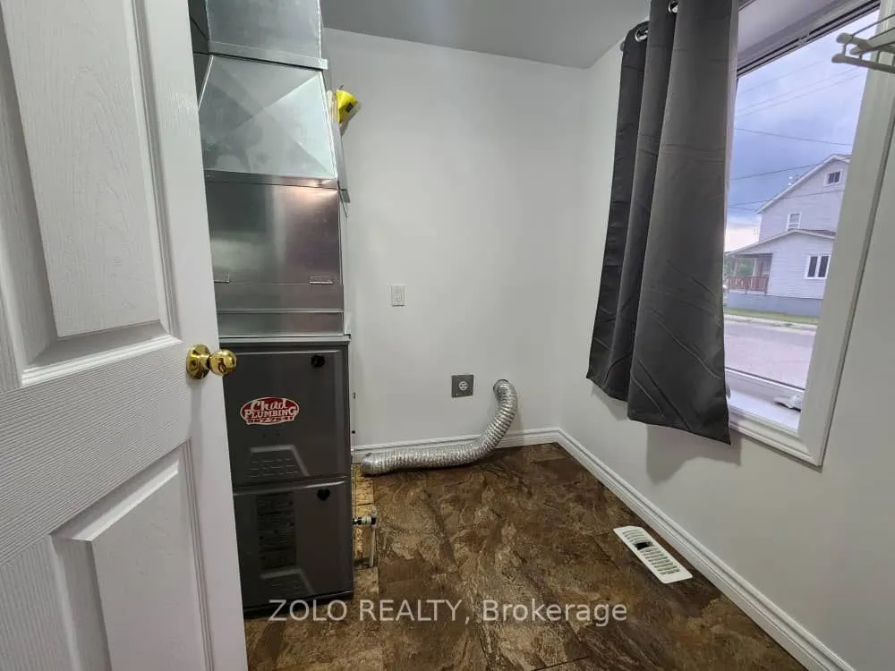 26 Allen Avenue