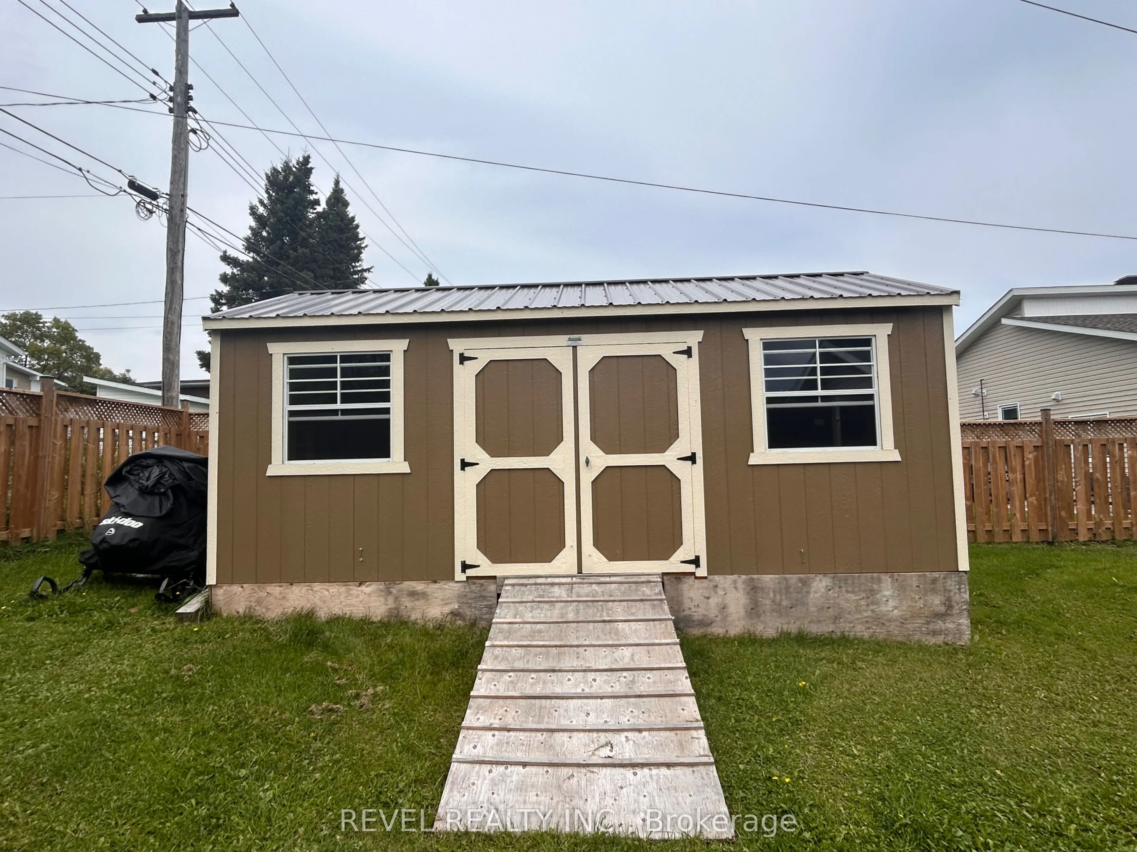 303 Fourth Avenue