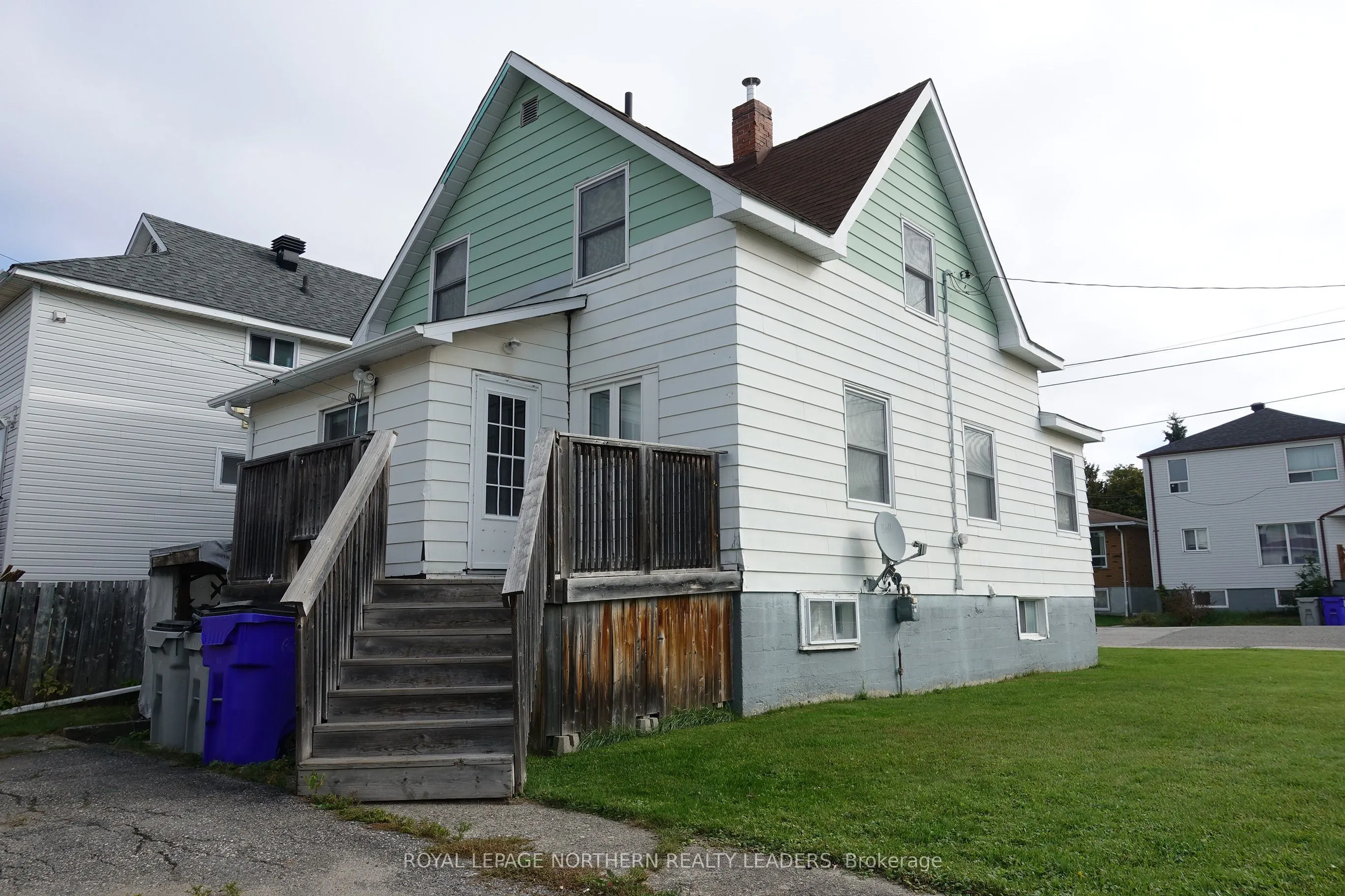 205 Balsam Street N