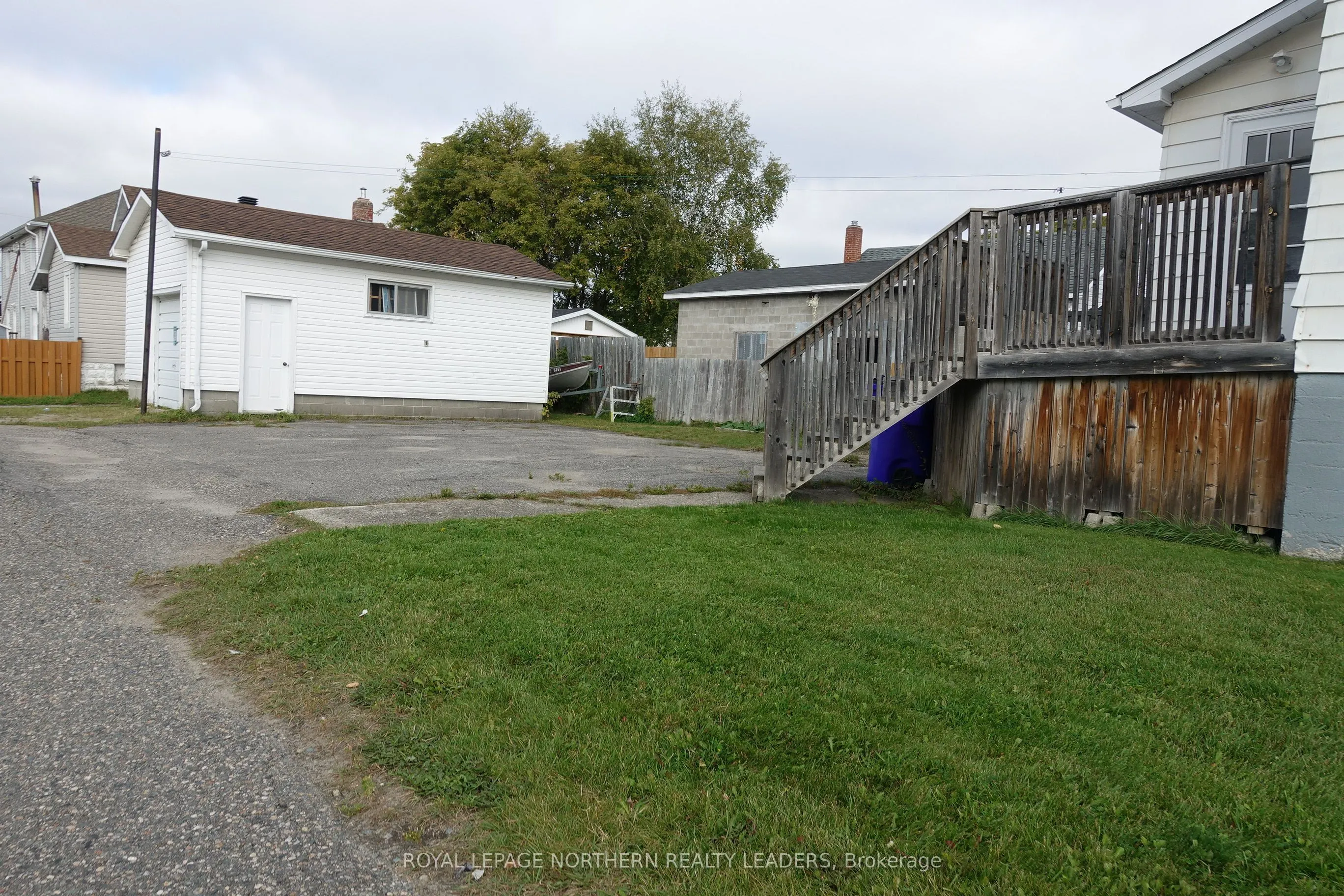 205 Balsam Street N