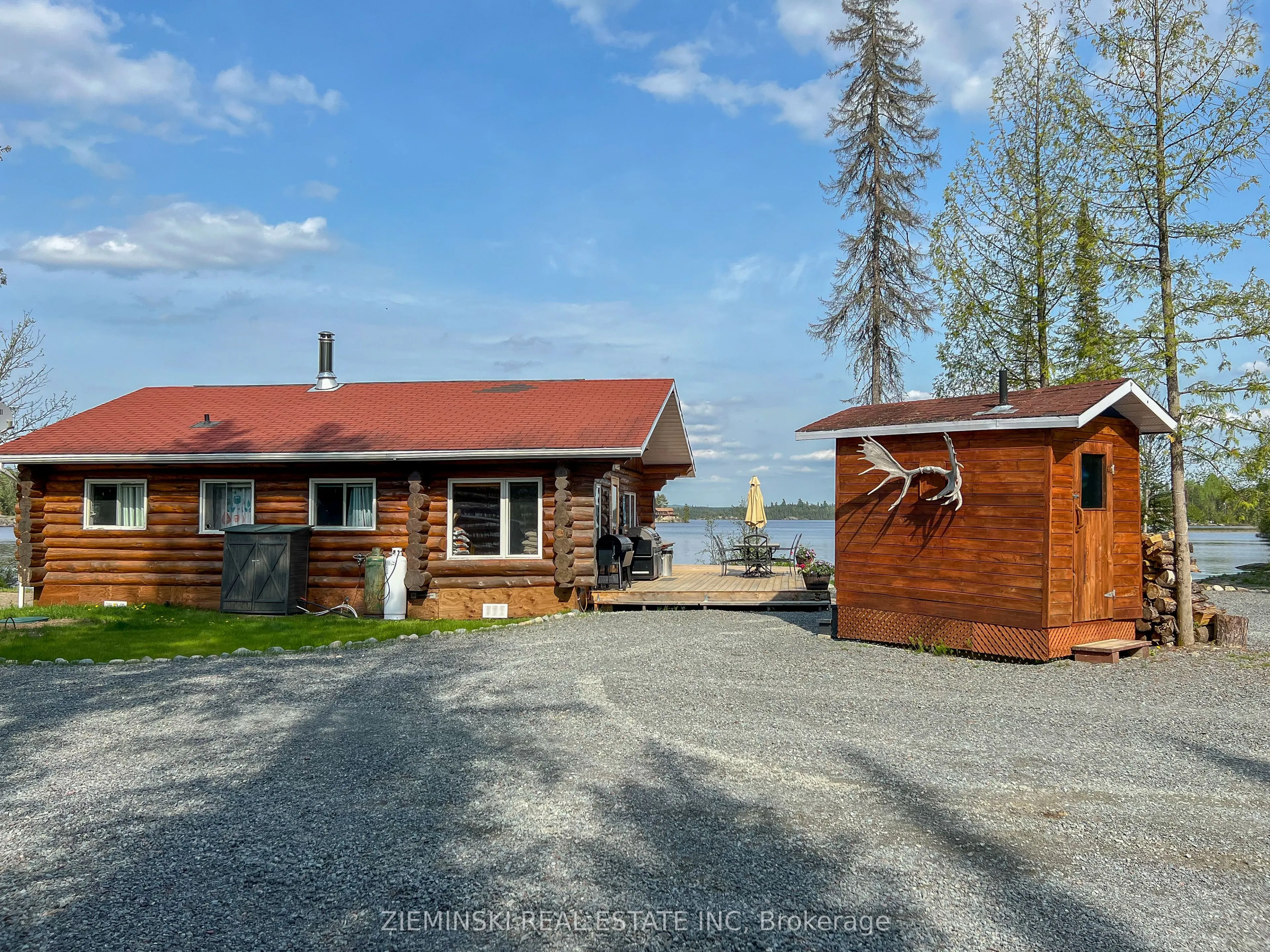 200 Strada Paradise Road