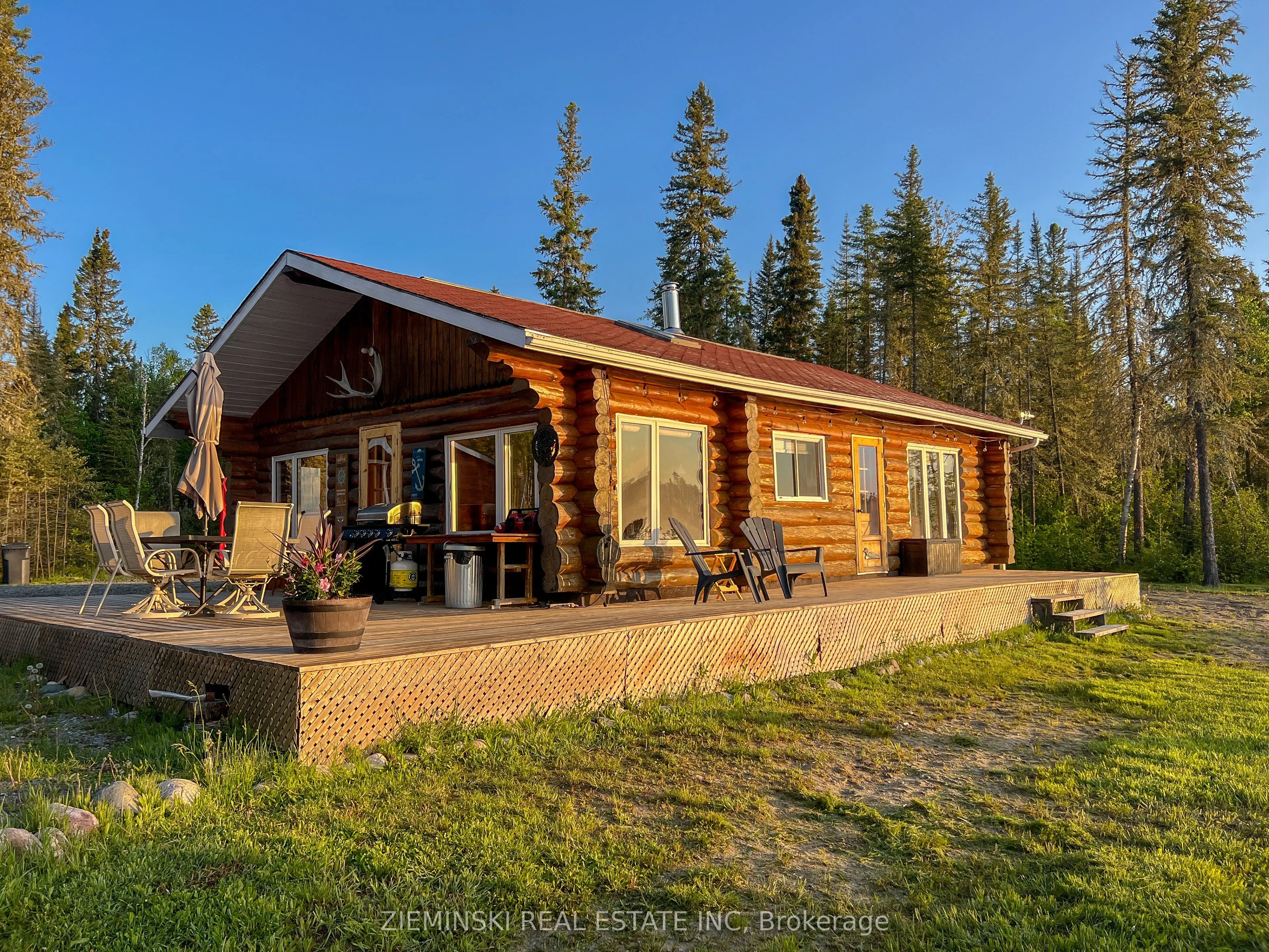200 Strada Paradise Road