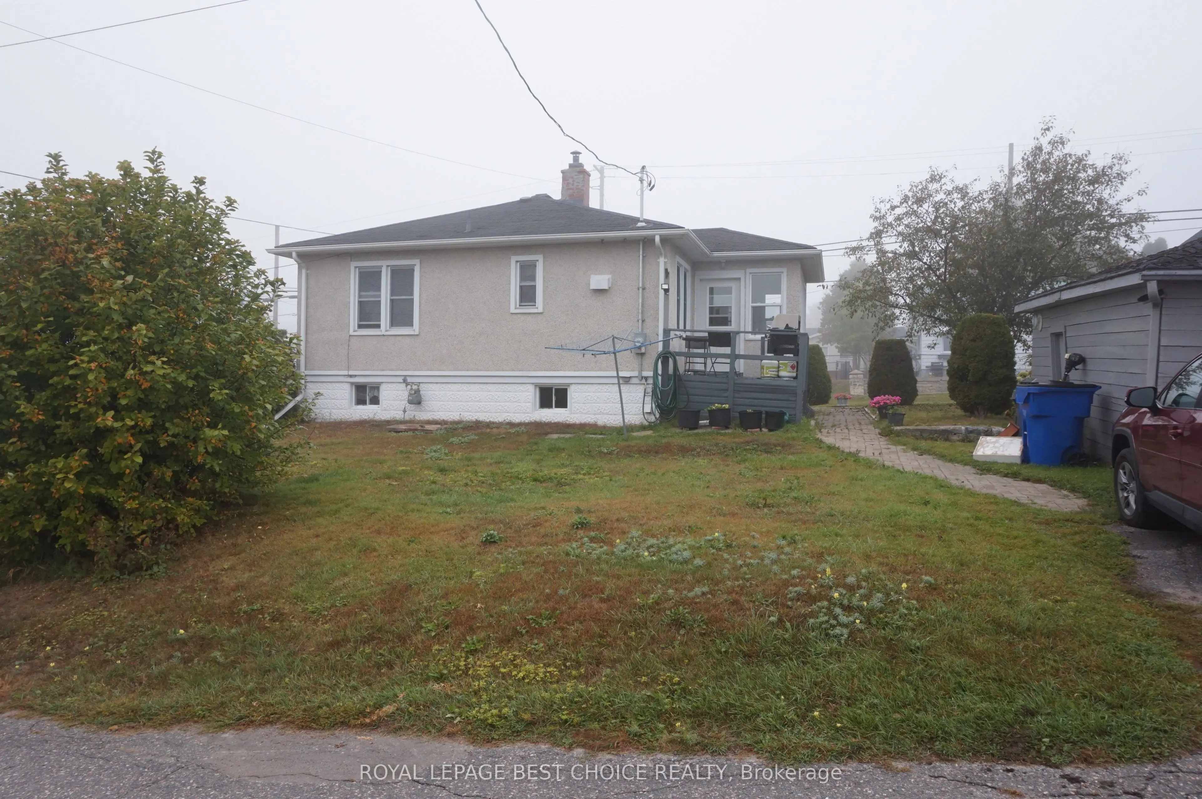 109 Lang Street